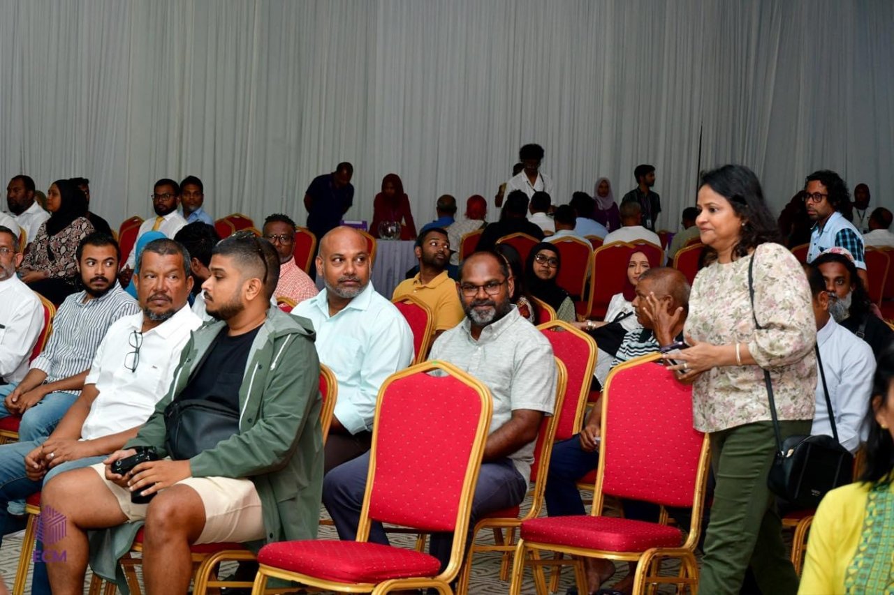 މަޖިލިސް އިންތިހާބުގައި ވާދަކުރާ ކެންޑިޑޭޓުންގެ ނަންތައް ތަރުތީބުކުރުން