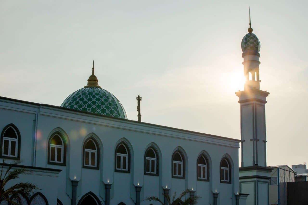 ހުޅުމާލޭގައި މުނި އެންޓަ ޕްރައިސަސް އިން އިމާރާތްކުރި ހިތްގައިމު ރީތި މިސްކިތް