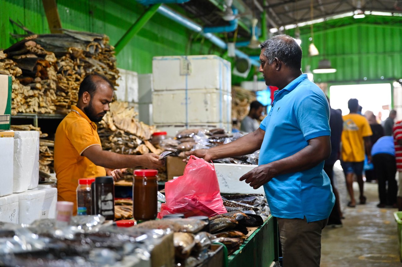 ރޯދަ މަހަށް ބާޒާރުމަތި ބިޒީވެފައި