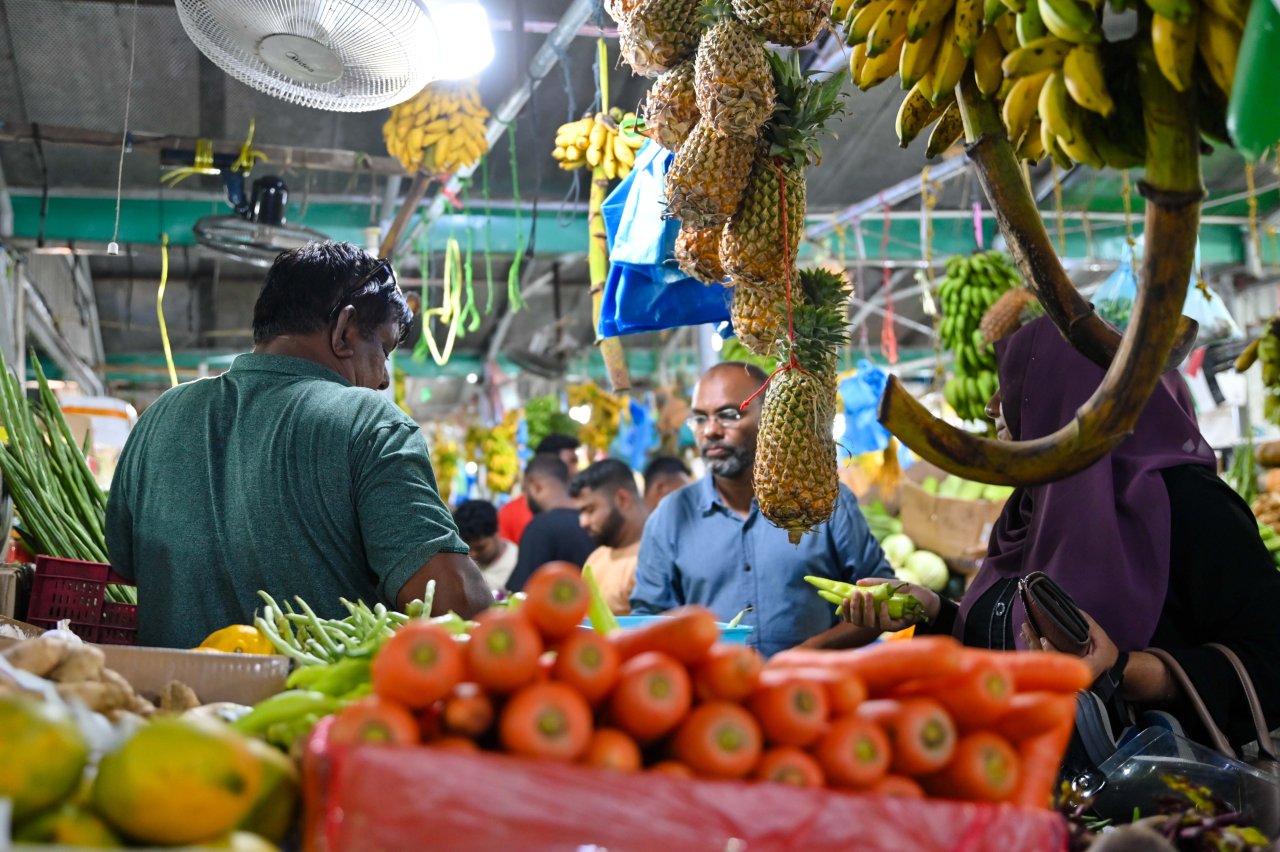ރޯދަ މަހަށް ބާޒާރުމަތި ބިޒީވެފައި