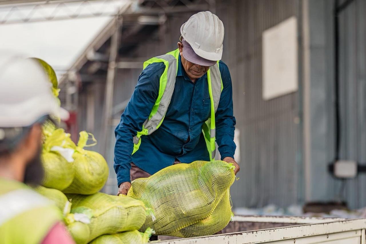 ރޯދަމަހާ ދިމާކޮށް ބޭރުން ގެންނަ މުދާ ކްލިއާކުރުން