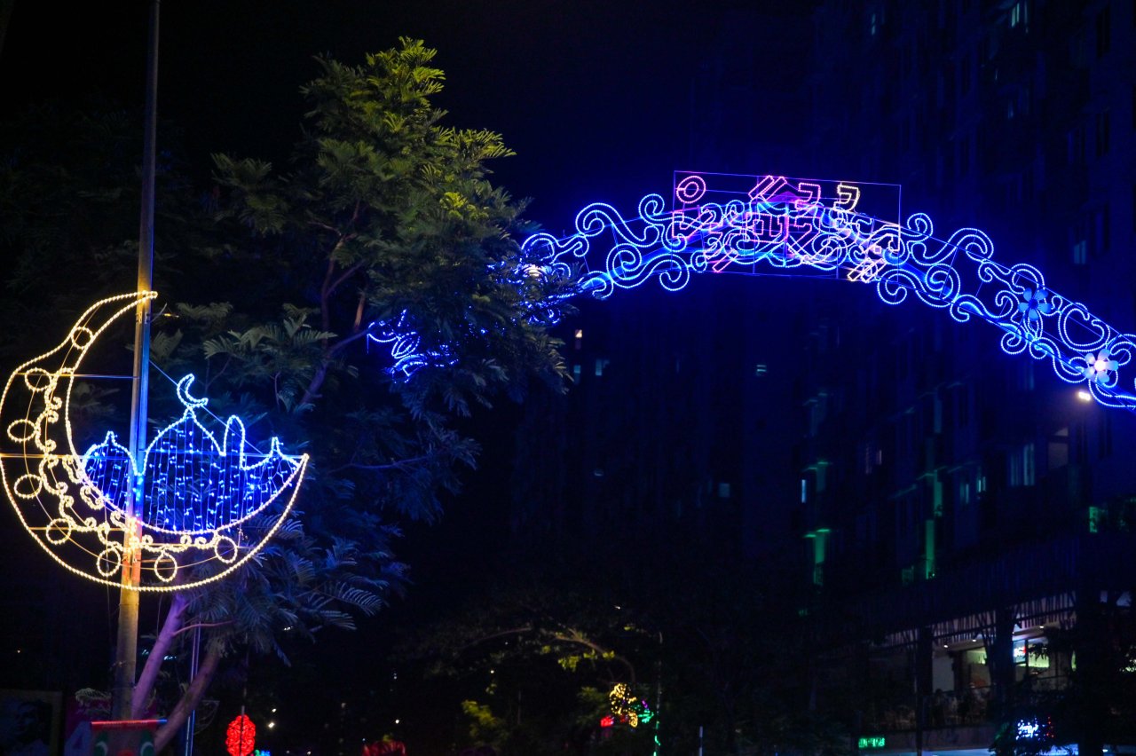 އީދަށް އެކި ކުލަކުލައިން މާލެ ދިއްލާލާފައި