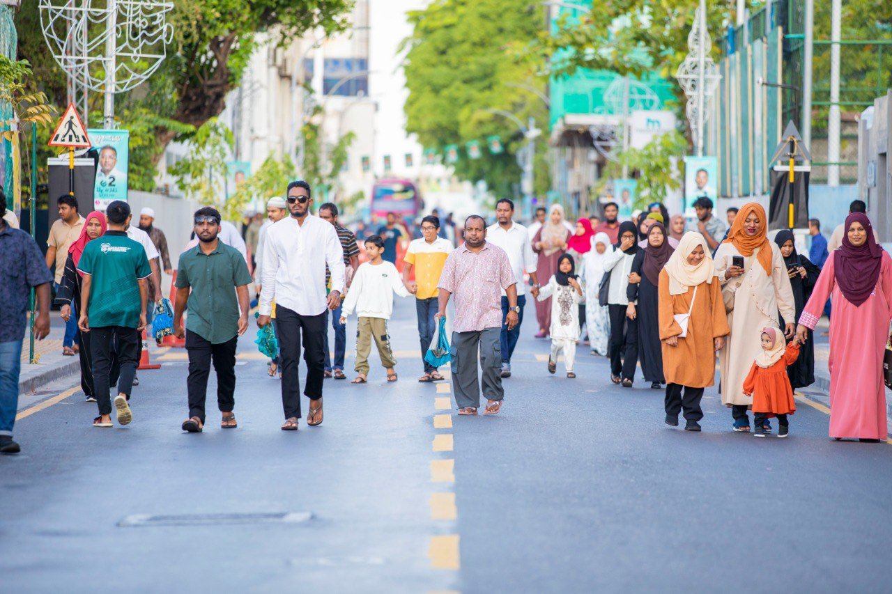 މާލޭގައި ބޮޑު ޖަމާއަތުގައި ކުރި އީދު ނަމާދު