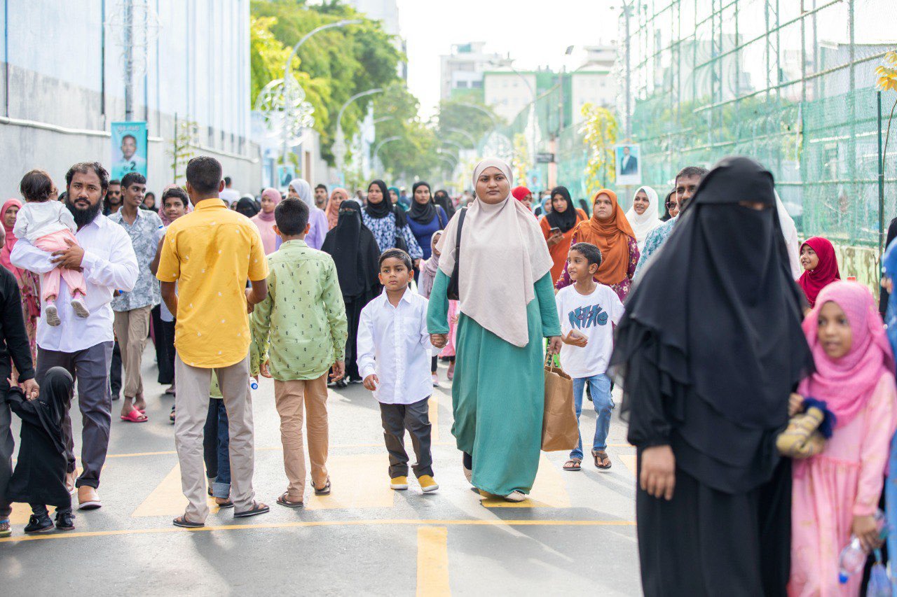 މާލޭގައި ބޮޑު ޖަމާއަތުގައި ކުރި އީދު ނަމާދު