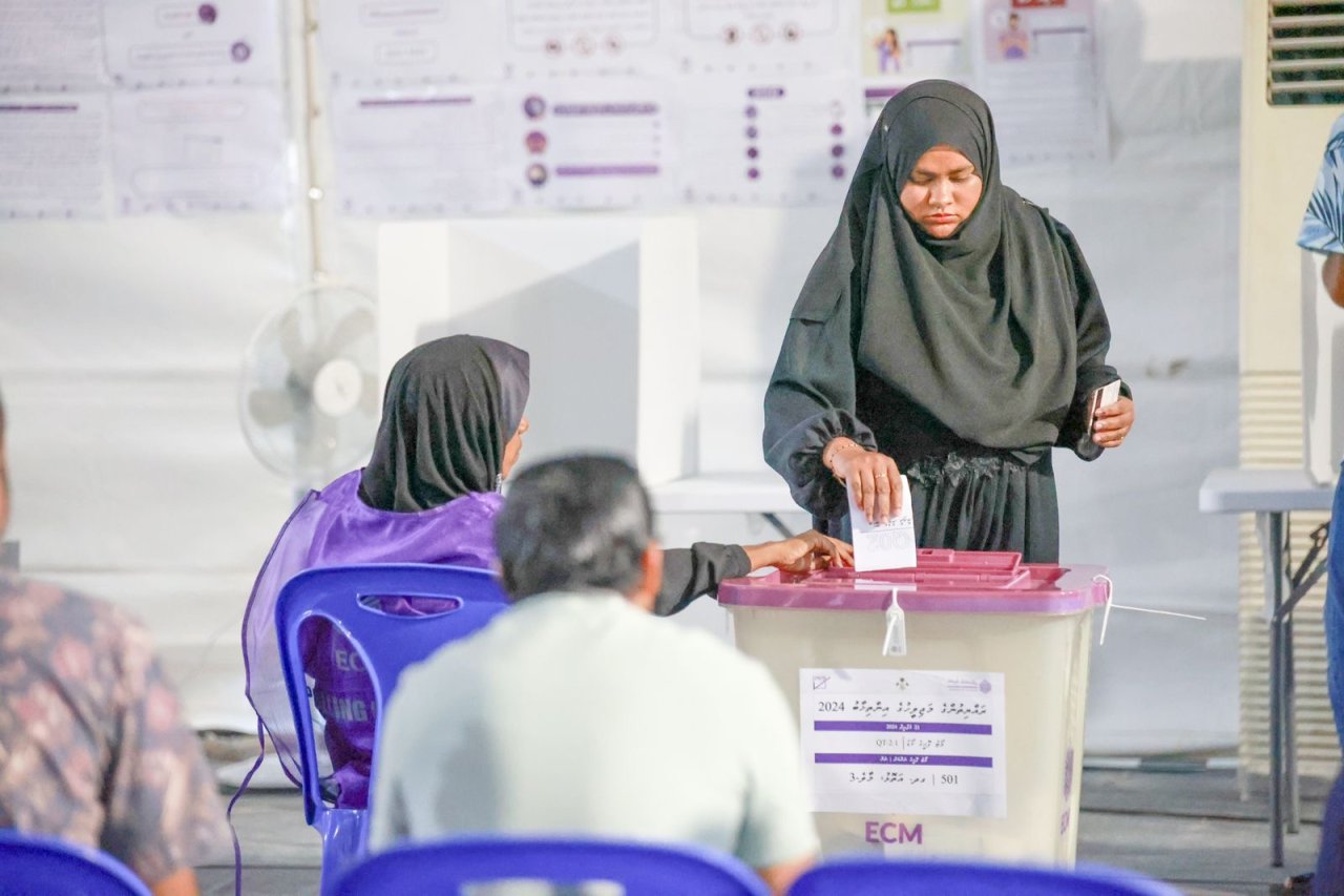 ފޯރިގަދަ ކެމްޕޭނަކަށް ފަހު ވޯޓުލުން ކުރިޔަށް