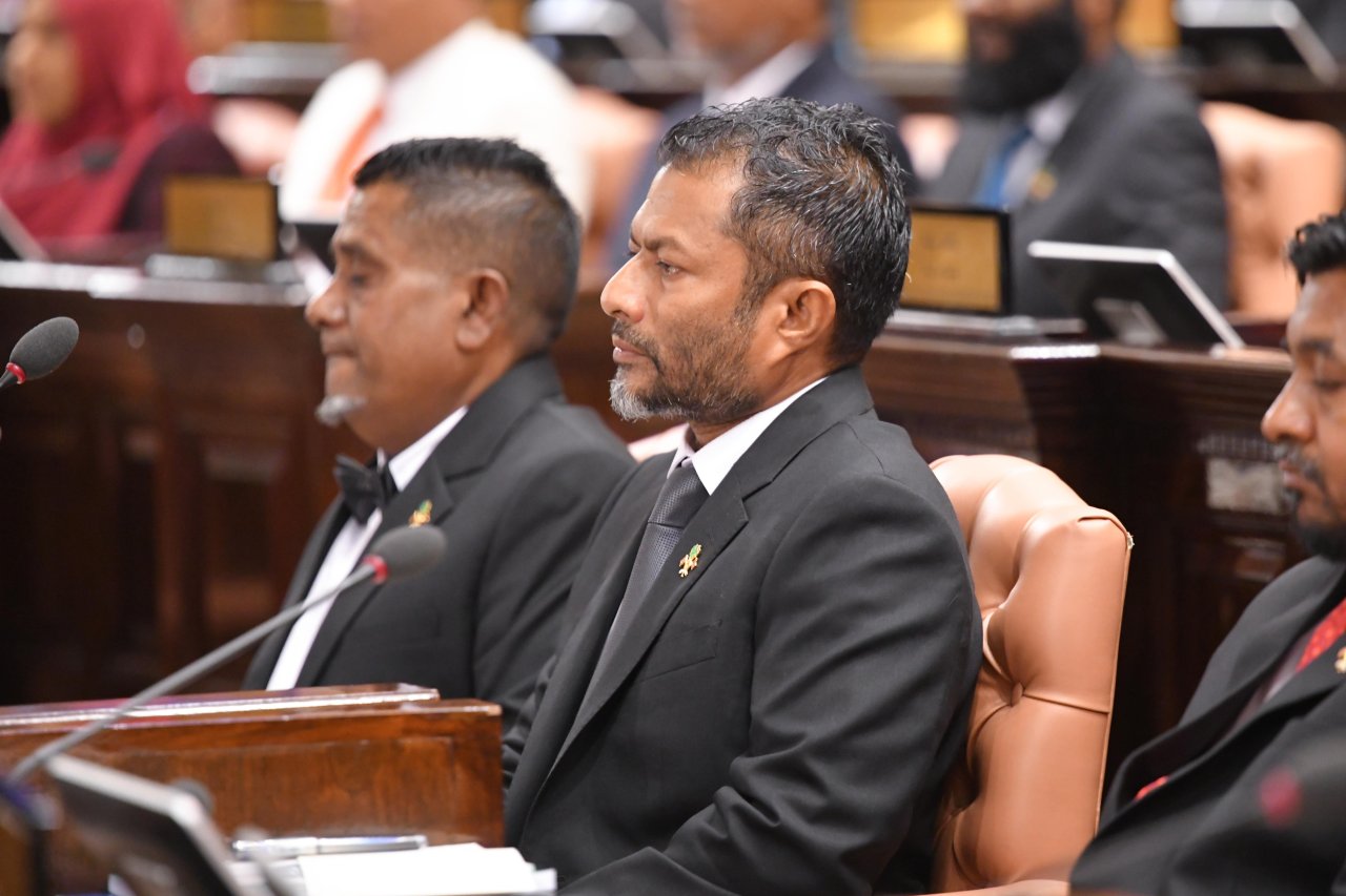 އާ މަޖްލިސް ހުވާކުރުމާއި މަސައްކަތްތައް ފެށުން