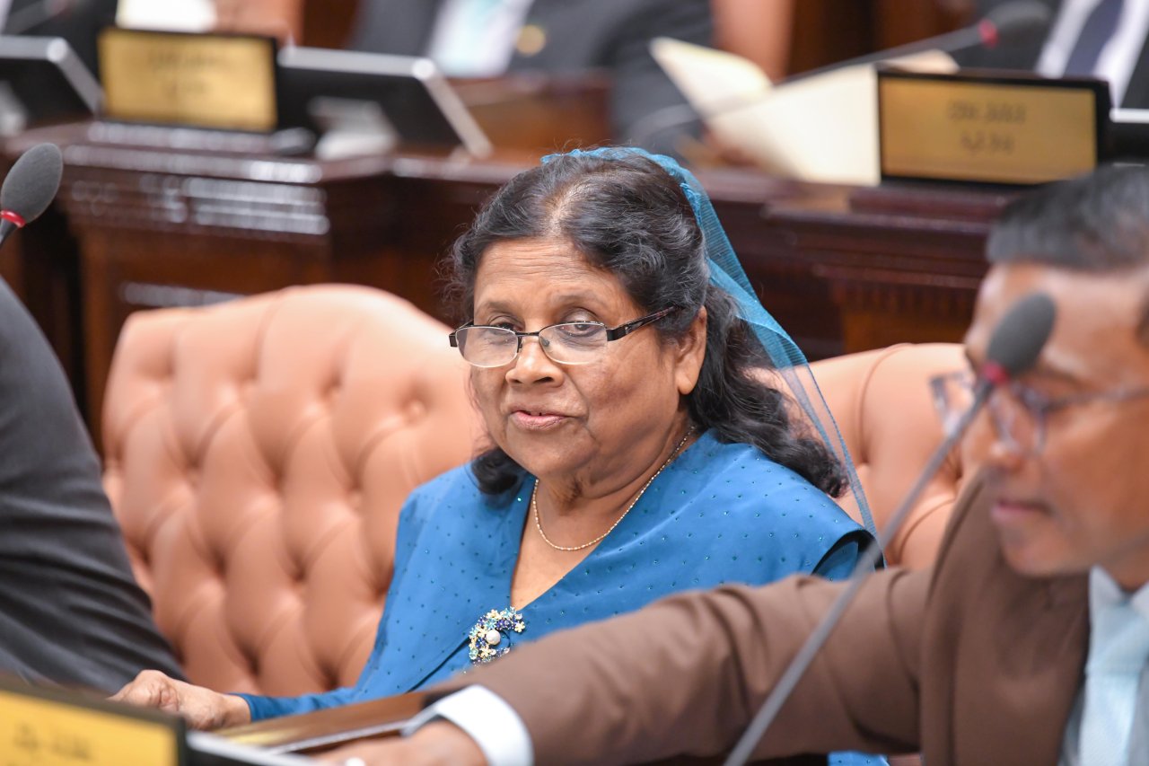އާ މަޖްލިސް ހުވާކުރުމާއި މަސައްކަތްތައް ފެށުން