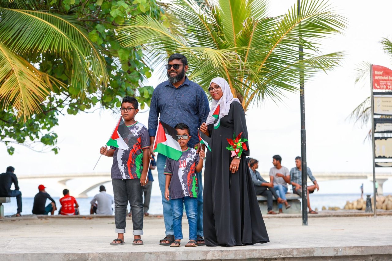 ގާޒާގައި ހިންގާ ގަތުލުއާއްމާ ދެކޮޅަށް މާލޭގައި ބޭއްވި އެއްވުން