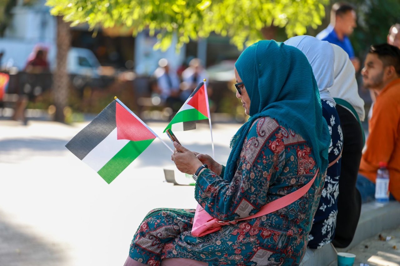 ގާޒާގައި ހިންގާ ގަތުލުއާއްމާ ދެކޮޅަށް މާލޭގައި ބޭއްވި އެއްވުން