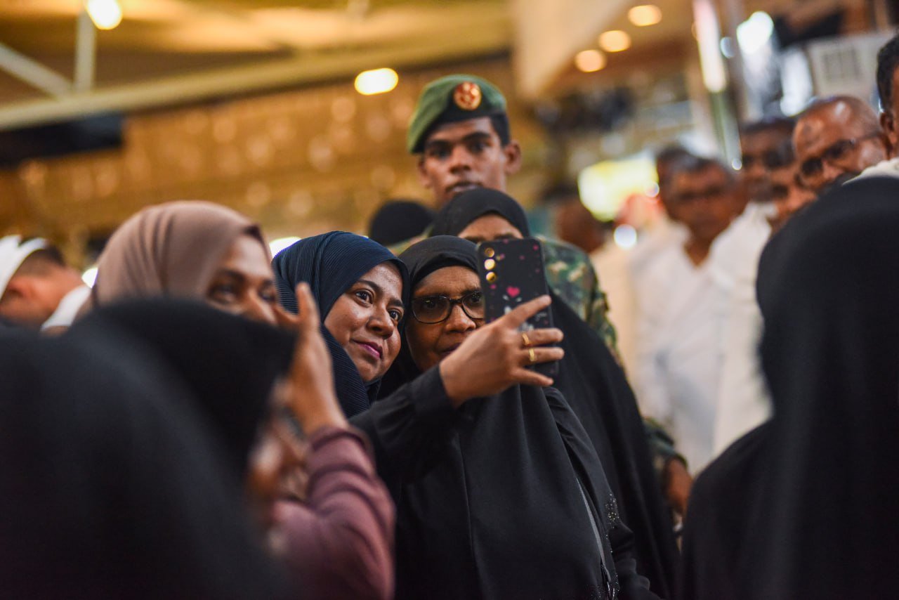 ހައްޖުވެރިންގެ ފަހު ގްރޫޕް މާލެއިން ފުރުން