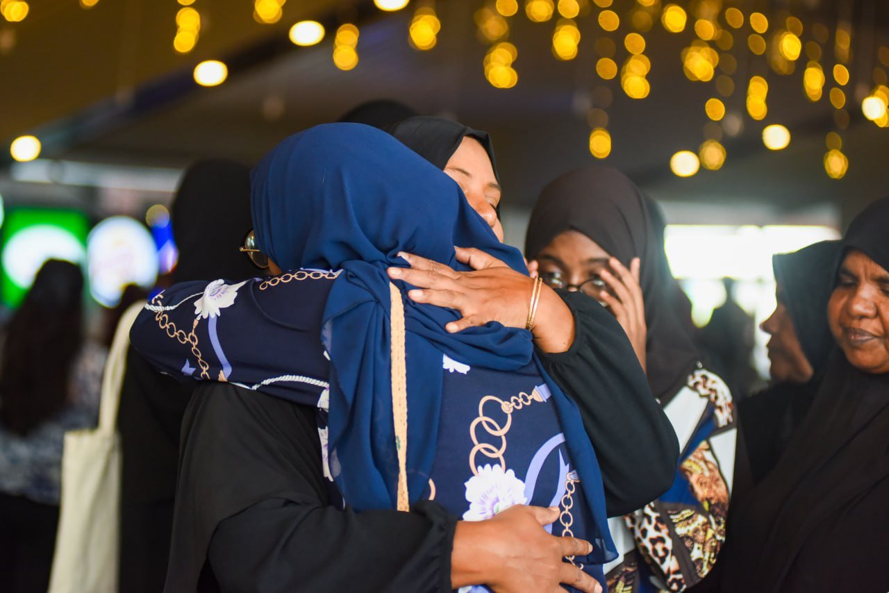 ހައްޖުވެރިންގެ ފަހު ގްރޫޕް މާލެއިން ފުރުން