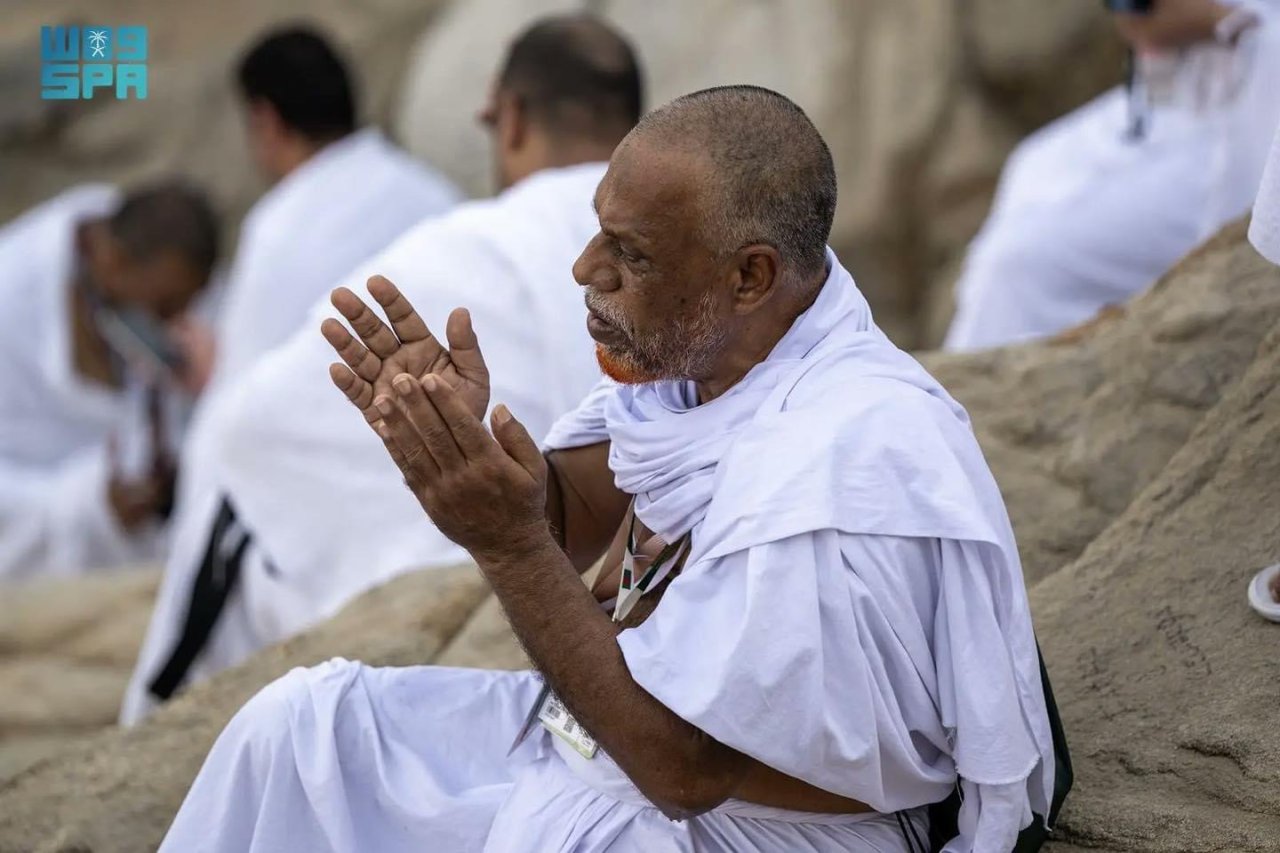 ހައްޖު ދުވަހުގެ މަތިވެރި އަޅުކަމަށް އެތައް މިލިއަން މީހުން ޖަމާވެފައި