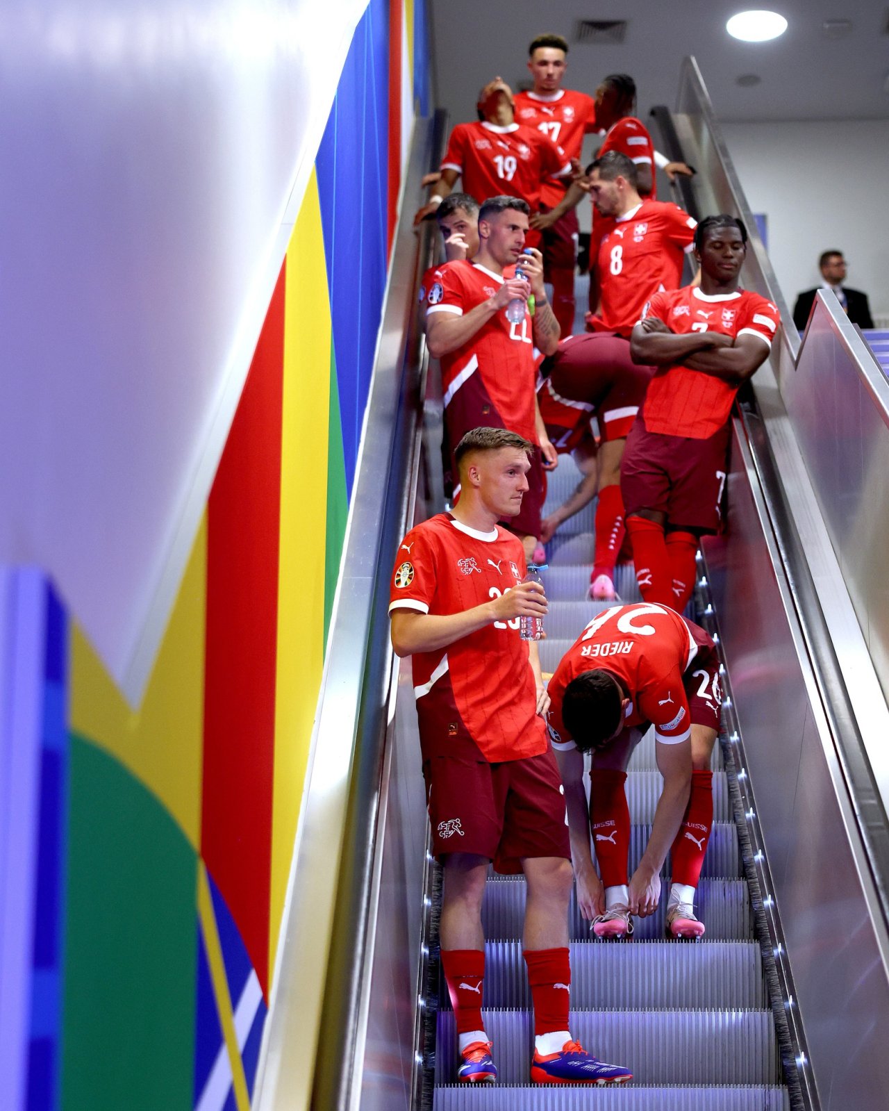 ޔޫރޯގެ ގަދަ 16ގެ އުސްލިތައް