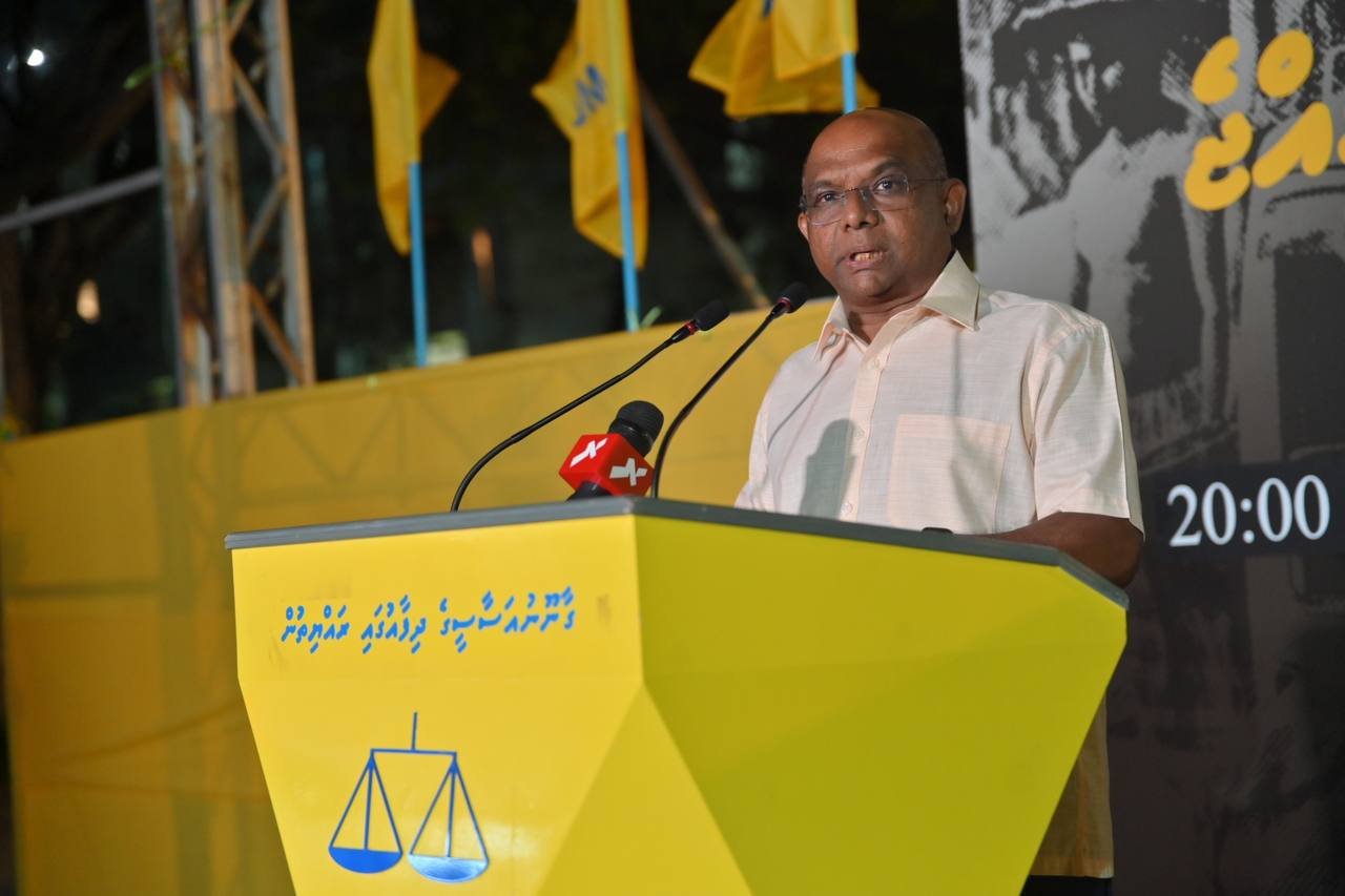 Raees Muizzu ge huree sarukaaru ithuru dhaurakah dhigu dhammaalumuge heelaitheri reyvun: Shahid