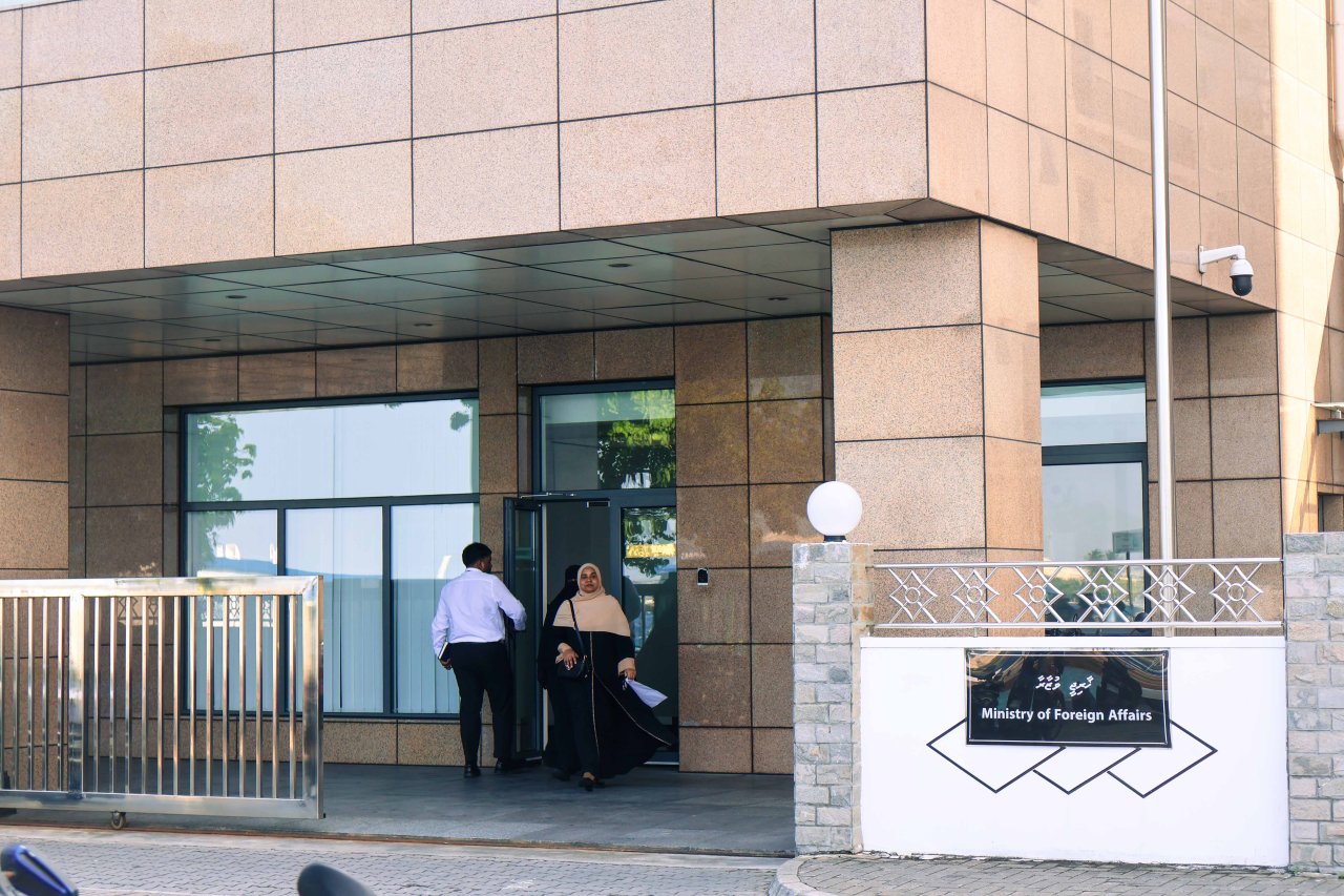 Iraq gai hunna UAE Consulate ah dhin hamalaa Dhivehi sarukaarun kuvveri koffi