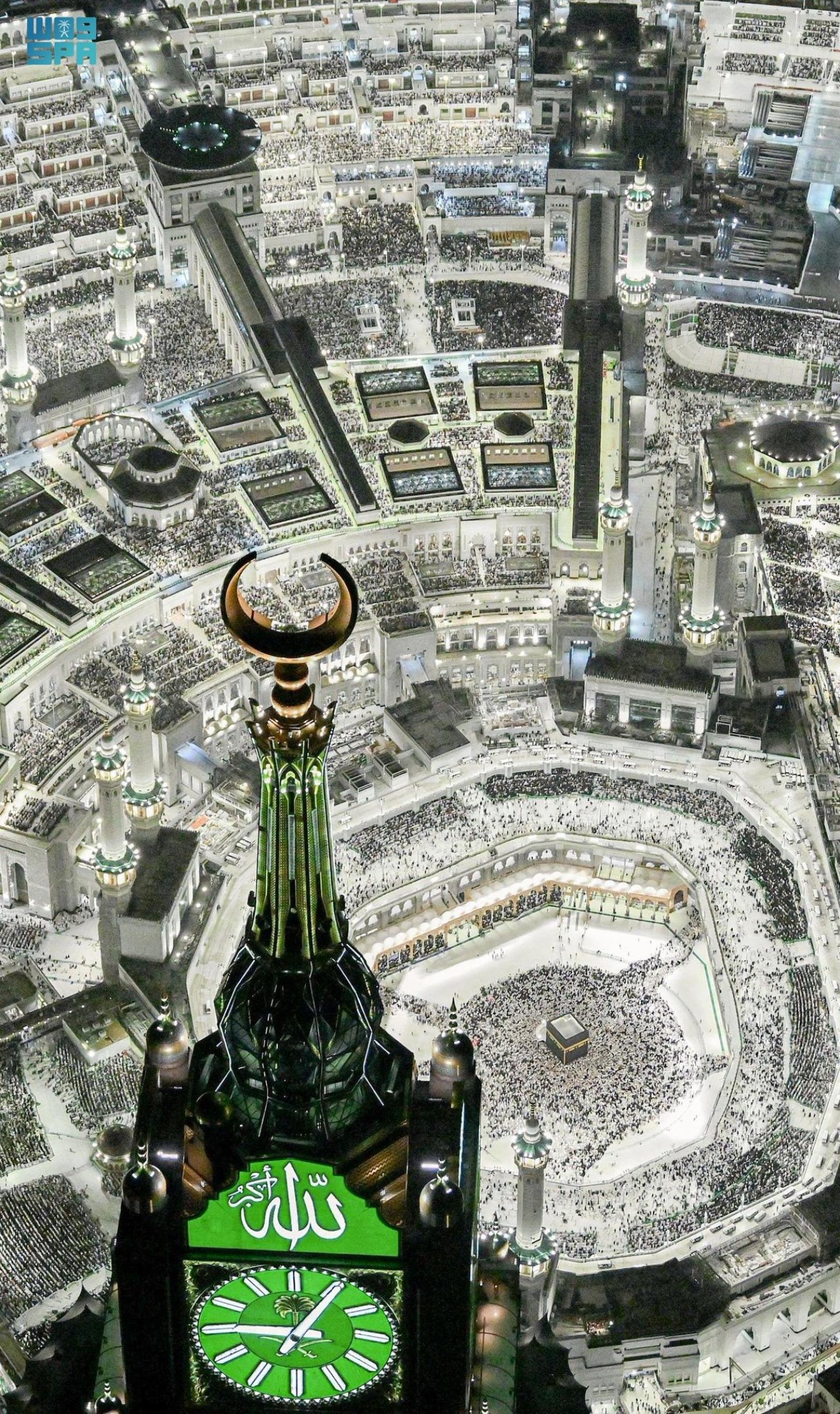 ފަހު ދިހައިގެ އަޅުކަމަށް އެތައް މިލިއަން މީހުން މައްކާގެ ހަރަމްފުޅަށް ޖަމާވެފައި