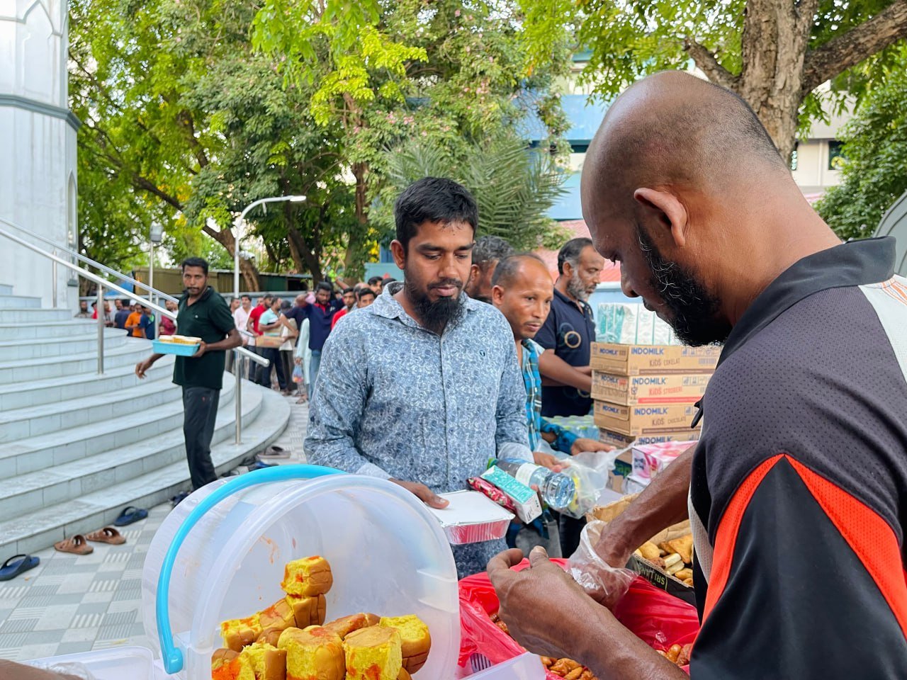 ރޯދަ ވީއްލުން މާލޭގެ މިސްކިތްތަކުން