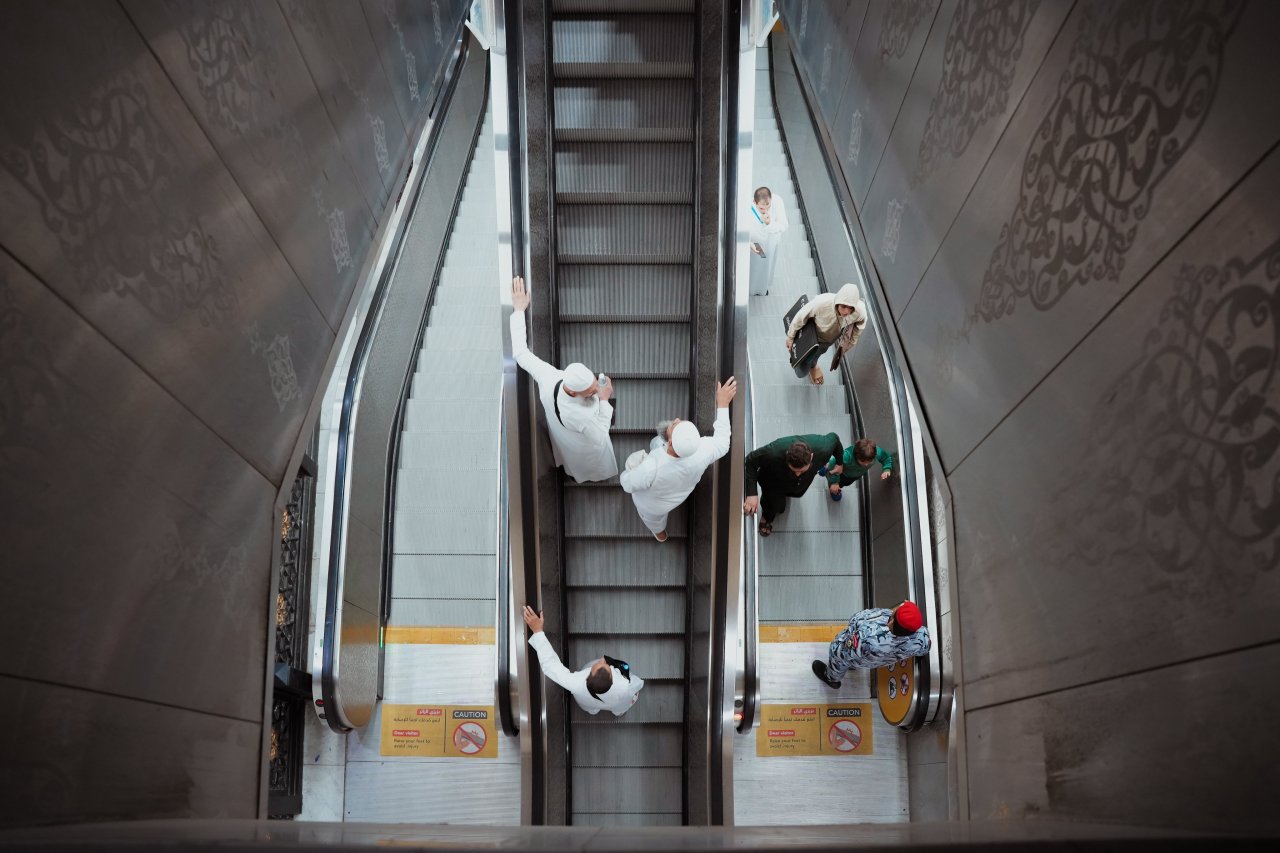 27 ވިލޭރޭގައި އަޅުކަން އަދާކުރަން އެތައް މިލިއަން މީހުން މައްކާއަށް