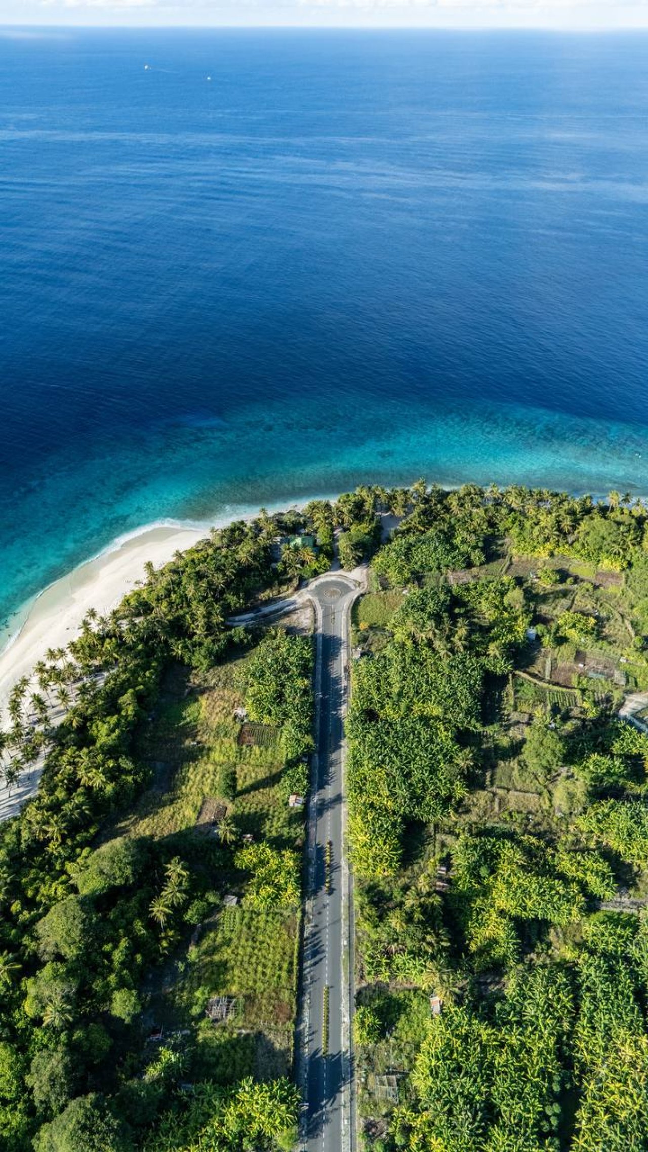 ފުވައްމުލަކުގެ އެކި ސަރަައްދުތައް މަތިން ފެންނަ ގޮތް