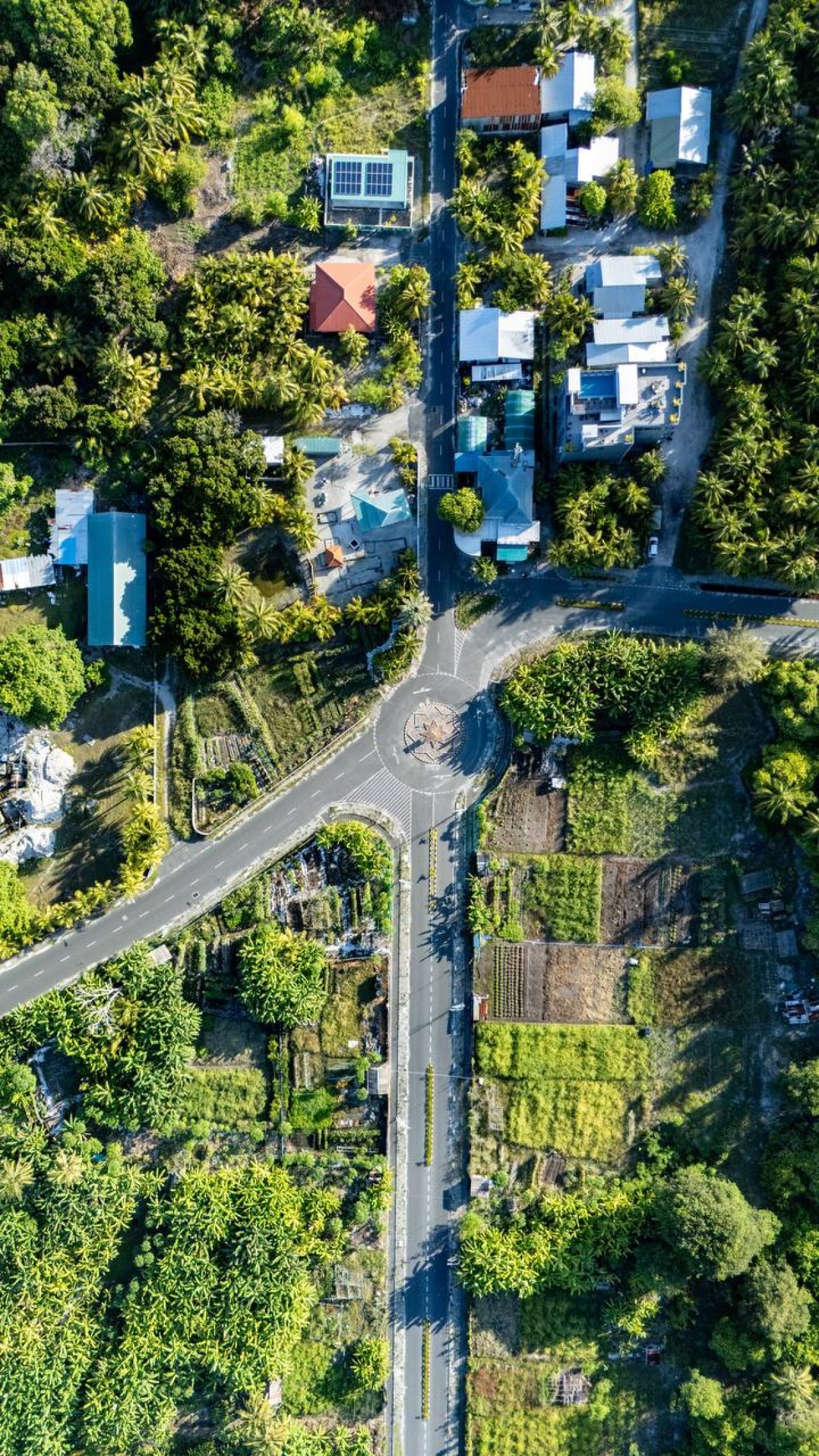 ފުވައްމުލަކުގެ އެކި ސަރަައްދުތައް މަތިން ފެންނަ ގޮތް