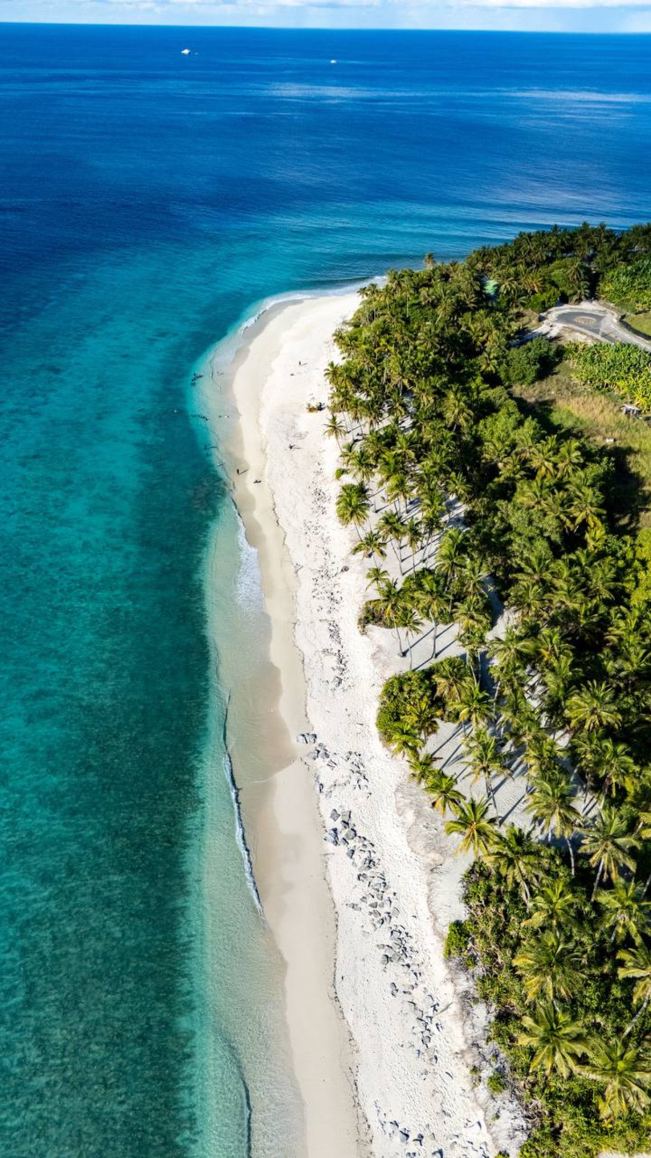 ފުވައްމުލަކުގެ އެކި ސަރަައްދުތައް މަތިން ފެންނަ ގޮތް