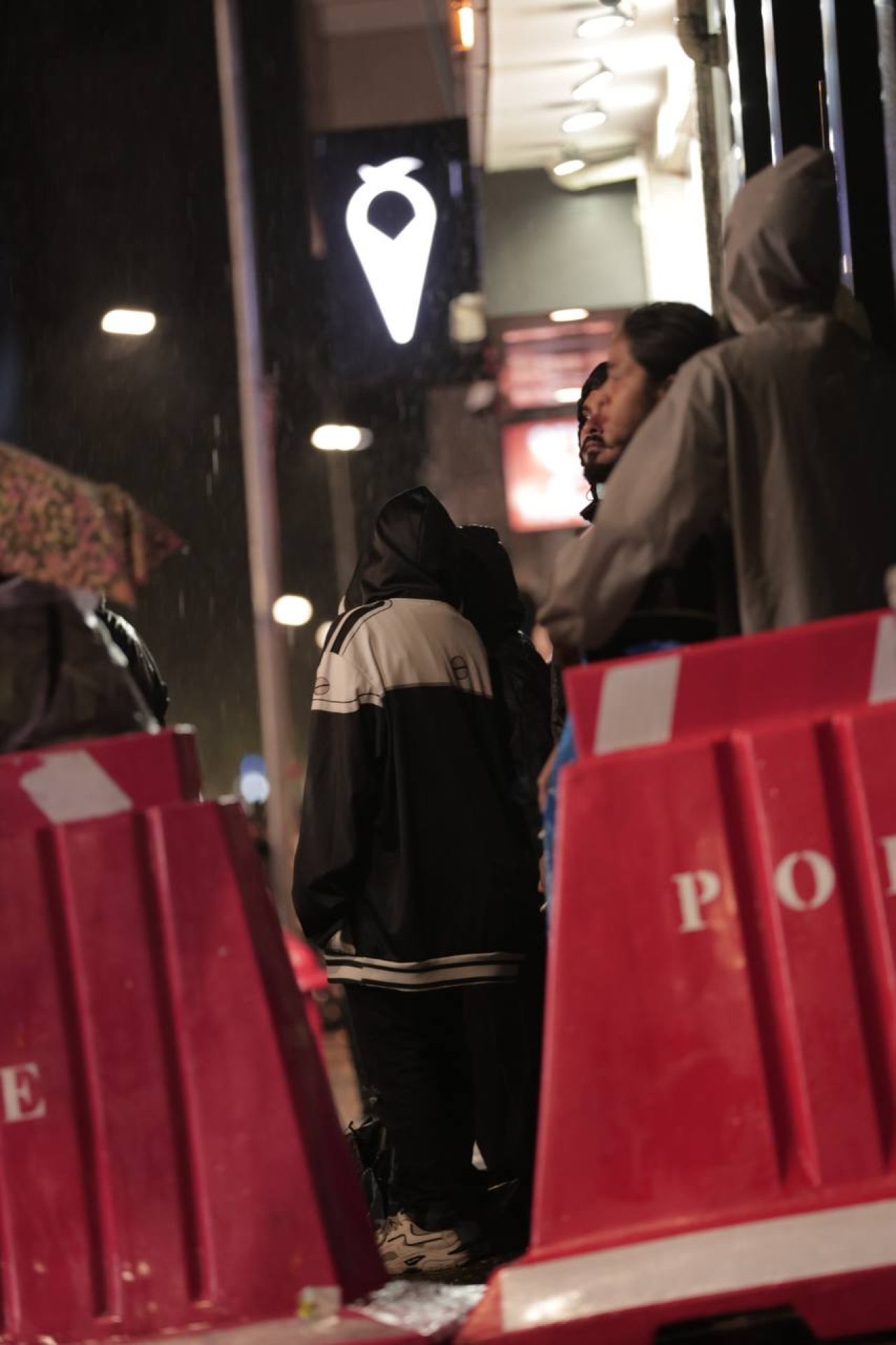 ބޯ ވިއްސާރާގައި ވެސް ޒުވާނުން މުޒާހަރާގައި