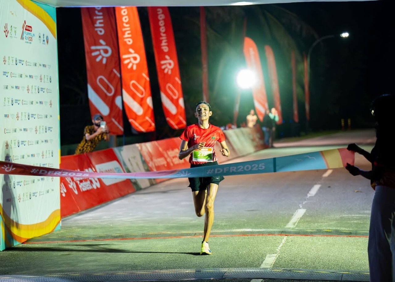 ފޯރިގަދަ ދިރާގު ފުވައްމުލަކު ދުވުން