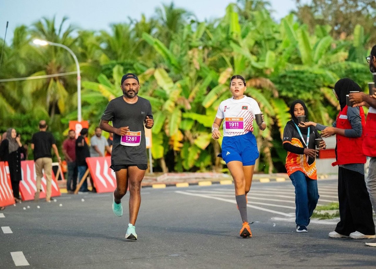 ފޯރިގަދަ ދިރާގު ފުވައްމުލަކު ދުވުން