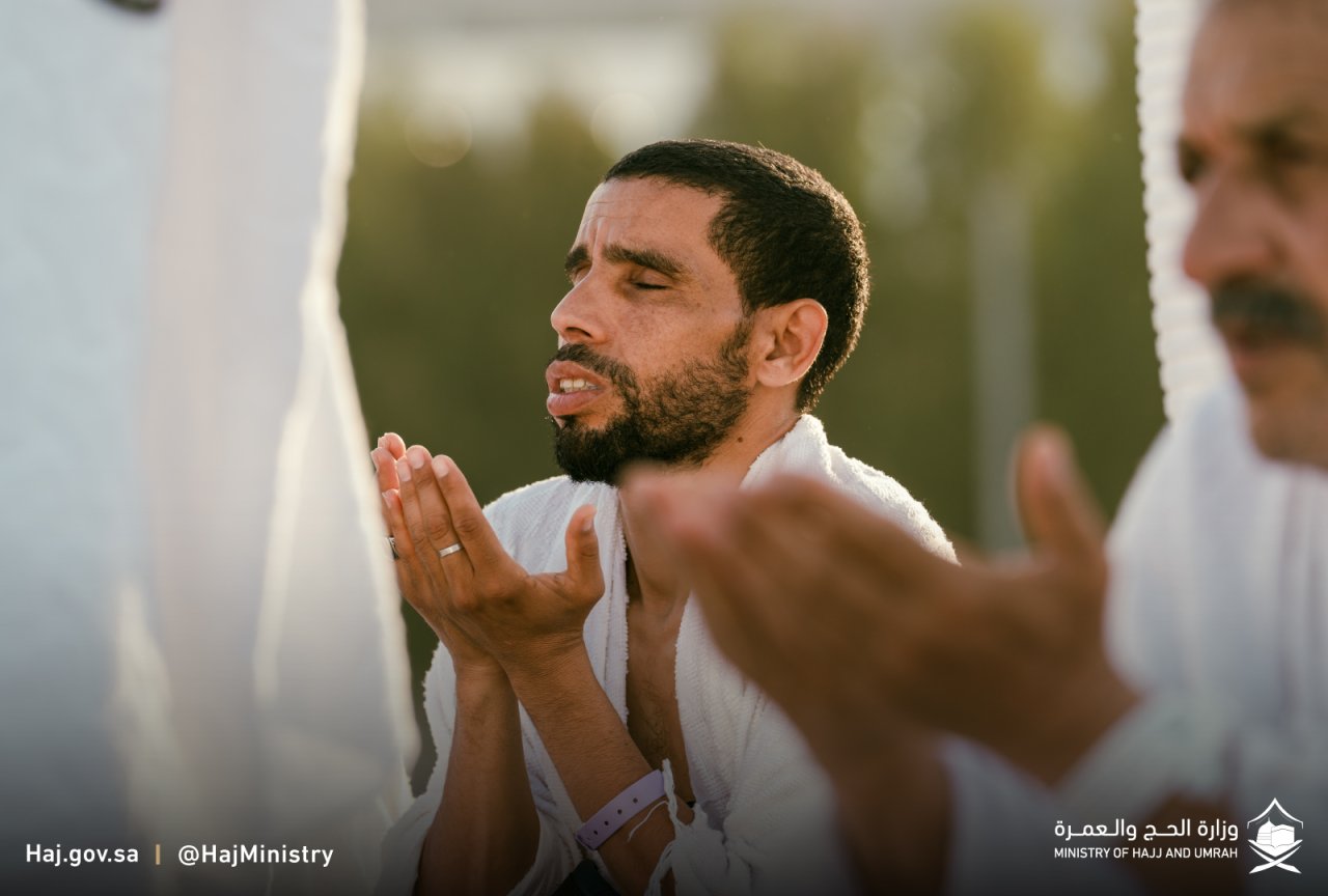 ގަދަ ހޫނުގައި 2 މިލިއަނަށް ވުރެ ގިނަ ހައްޖުވެރިން އަރަފާތު ބިމުގައި