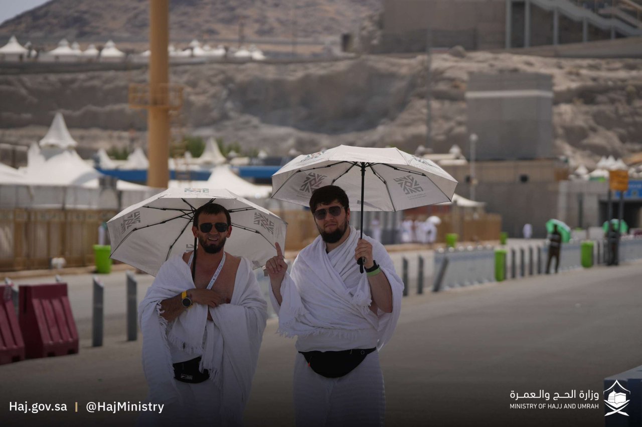 ގަދަ ހޫނުގައި 2 މިލިއަނަށް ވުރެ ގިނަ ހައްޖުވެރިން އަރަފާތު ބިމުގައި