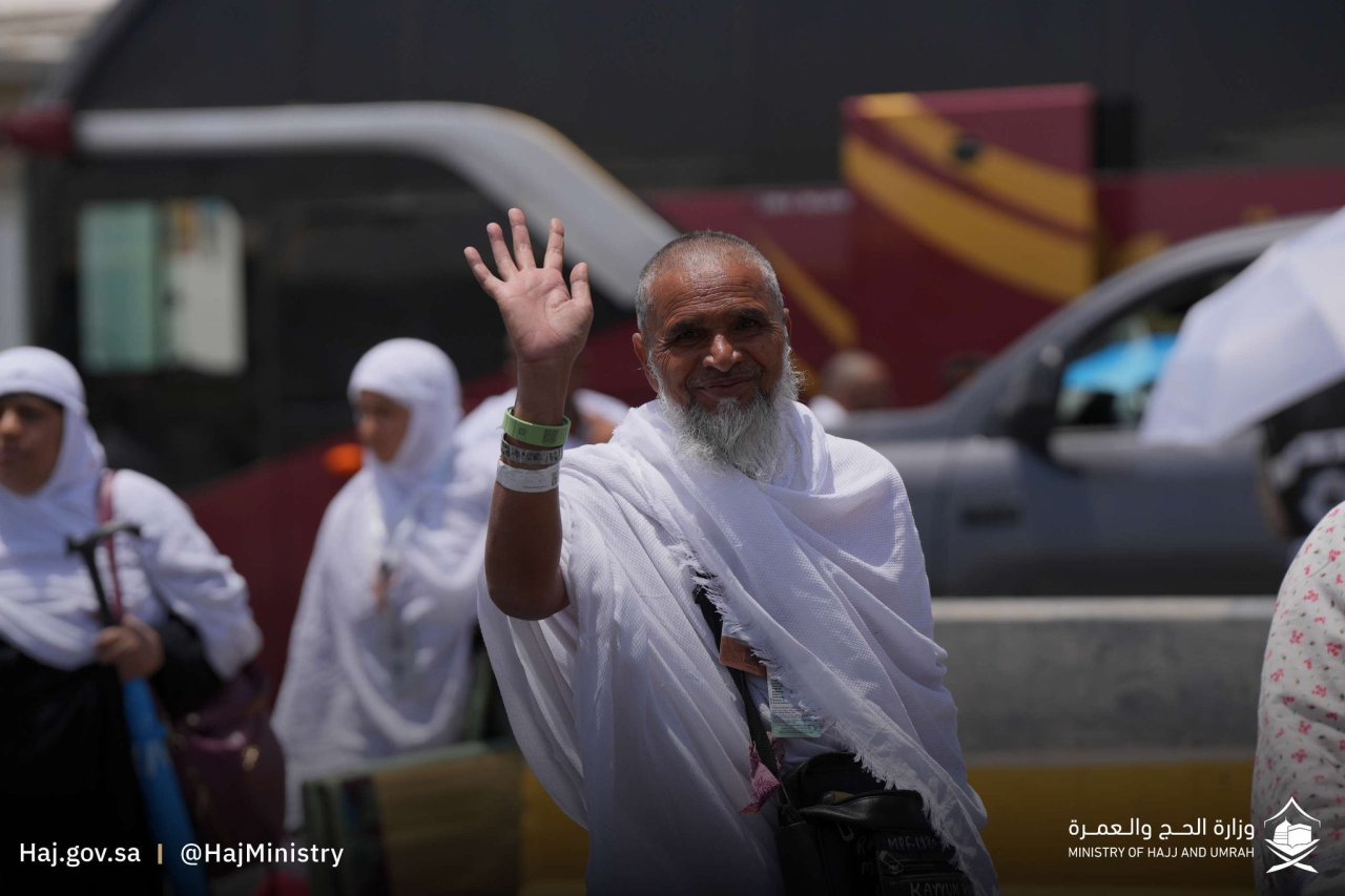 ގަދަ ހޫނުގައި 2 މިލިއަނަށް ވުރެ ގިނަ ހައްޖުވެރިން އަރަފާތު ބިމުގައި