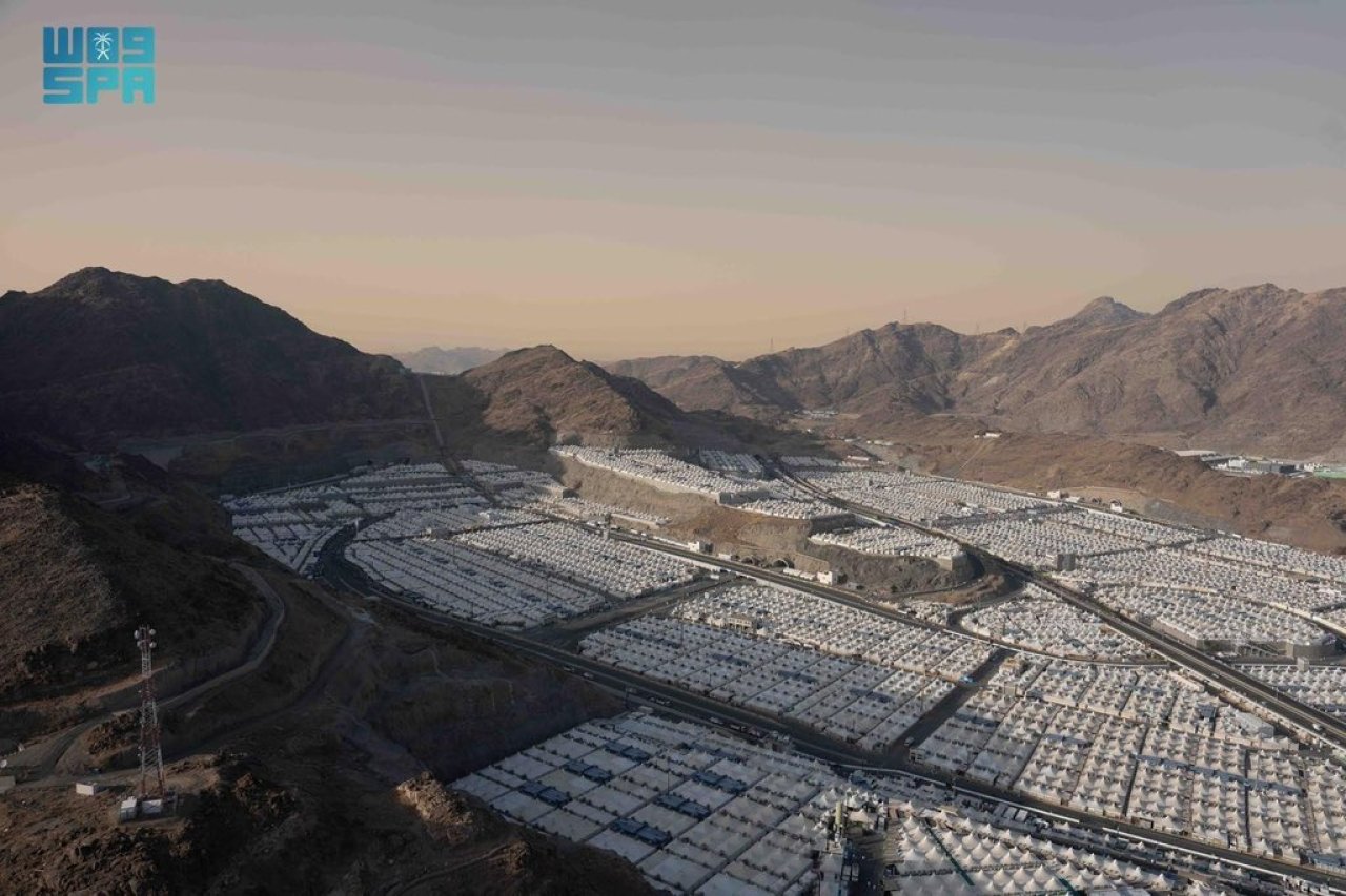 ގަދަ ހޫނުގައި 2 މިލިއަނަށް ވުރެ ގިނަ ހައްޖުވެރިން އަރަފާތު ބިމުގައި