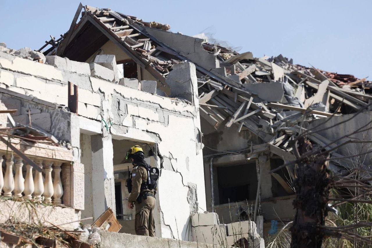 އީރާނުގެ ހަމަލާތަކުން އިޒްރޭލްގެ ތަންތަން ބިމާހަމަވަނީ