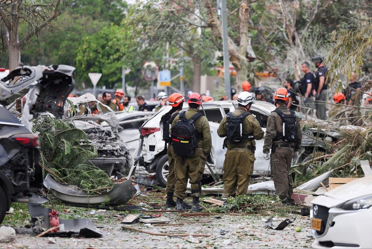 އީރާނުގެ ހަމަލާތަކުން އިޒްރޭލްގެ ތަންތަން ބިމާހަމަވަނީ