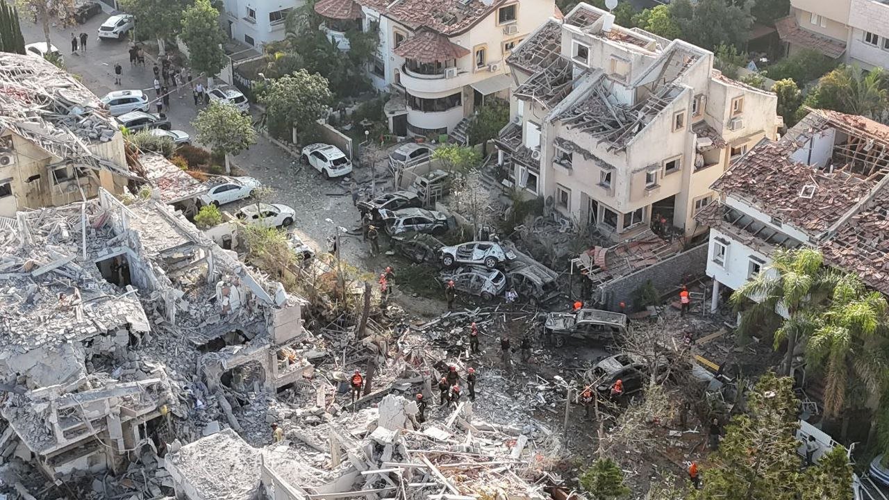 އީރާނުގެ ހަމަލާތަކުން އިޒްރޭލްގެ ތަންތަން ބިމާހަމަވަނީ