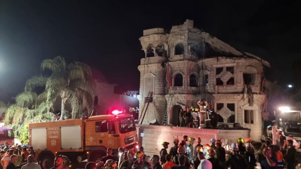 އީރާނުގެ ހަމަލާތަކުން އިޒްރޭލްގެ ތަންތަން ބިމާހަމަވަނީ