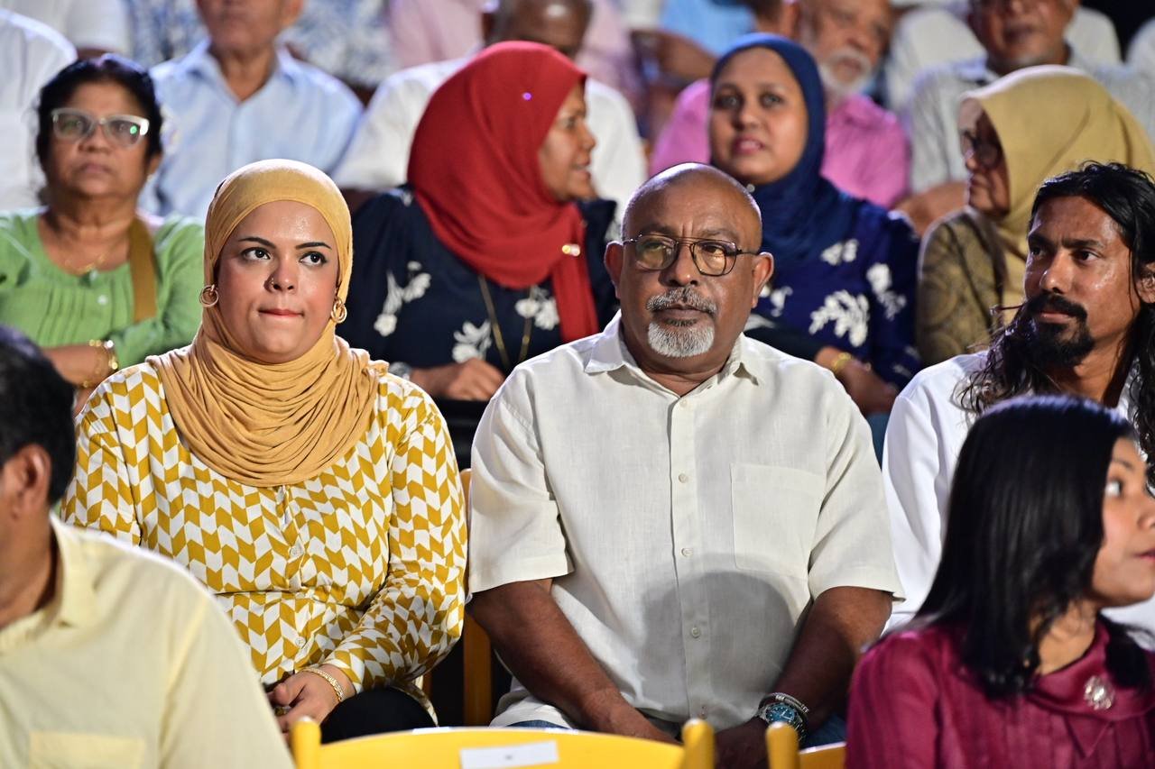 ރައީސް ނަޝީދު އަލުން އެމްޑީޕީއާ ގުޅިވަޑައިގަތުން