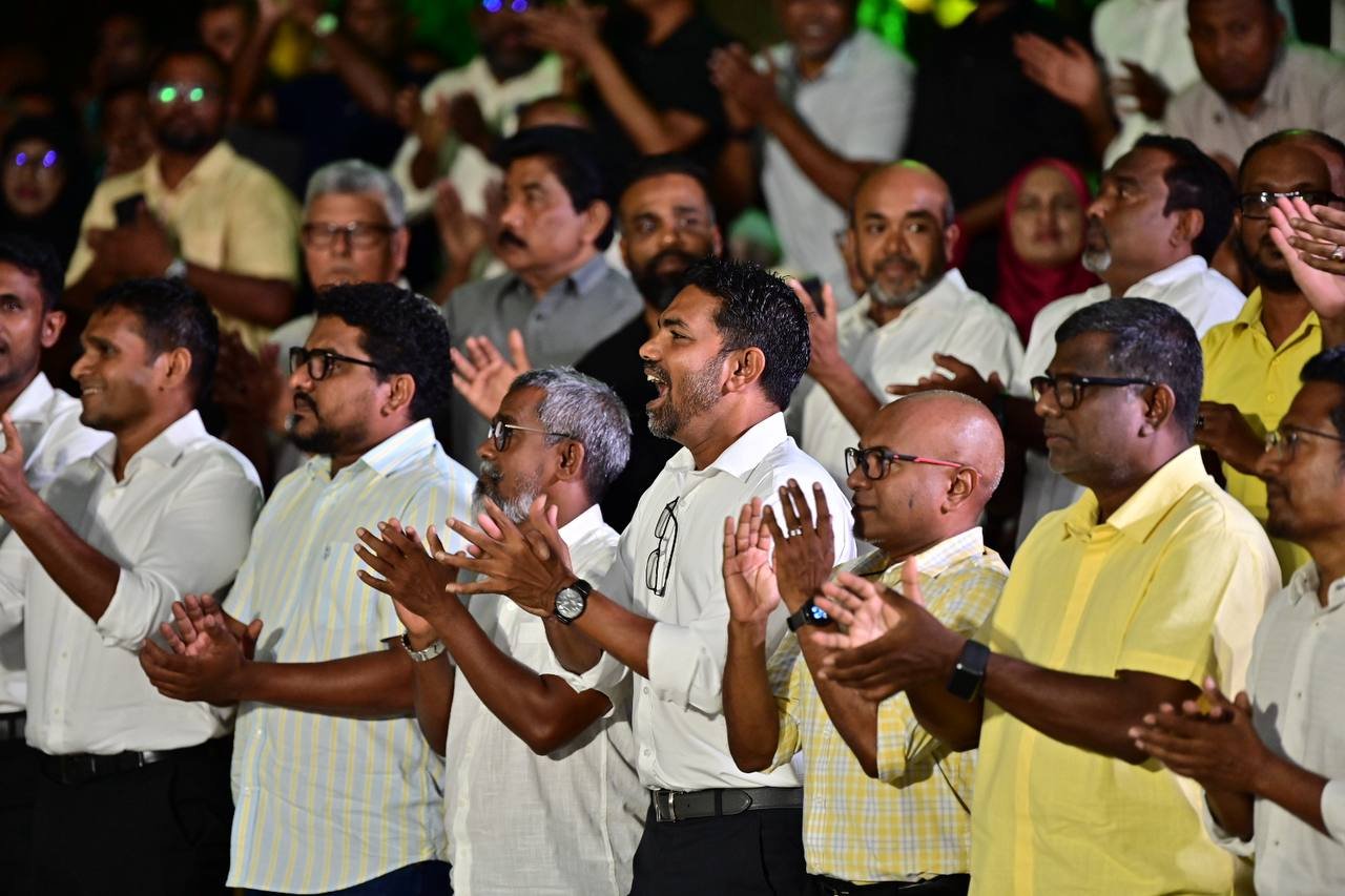 ރައީސް ނަޝީދު އަލުން އެމްޑީޕީއާ ގުޅިވަޑައިގަތުން