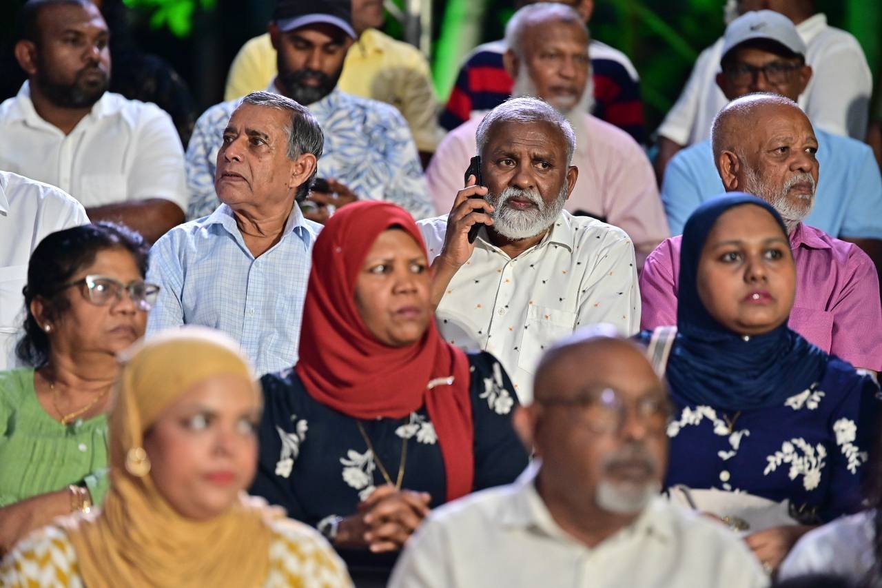 ރައީސް ނަޝީދު އަލުން އެމްޑީޕީއާ ގުޅިވަޑައިގަތުން