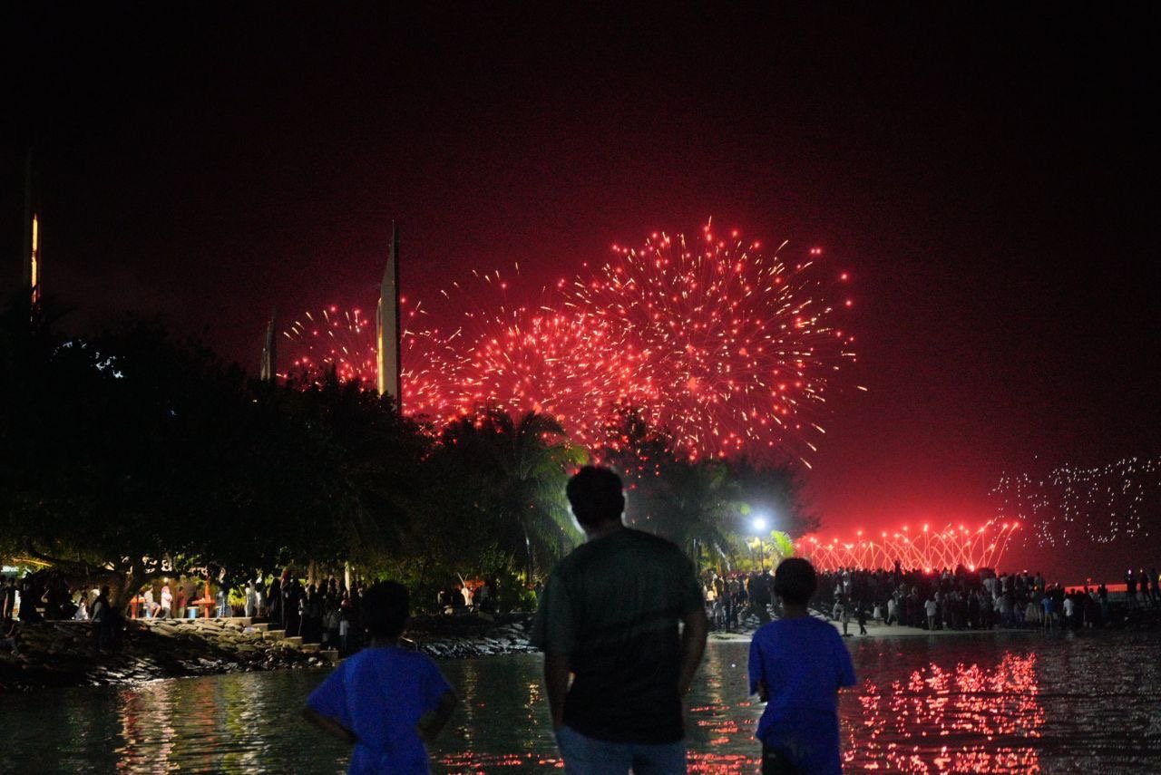 ވީއައިއޭގެ ޓާމިނަލް ހުޅުވުމަށް ބޭއްވި ކުލަގަދަ ރަސްމިއްޔާތުގެ ތެރެއިން