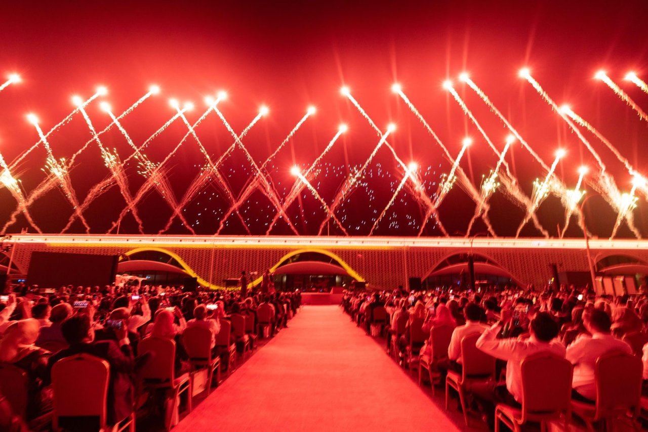 ވީއައިއޭގެ ޓާމިނަލް ހުޅުވުމަށް ބޭއްވި ކުލަގަދަ ރަސްމިއްޔާތުގެ ތެރެއިން