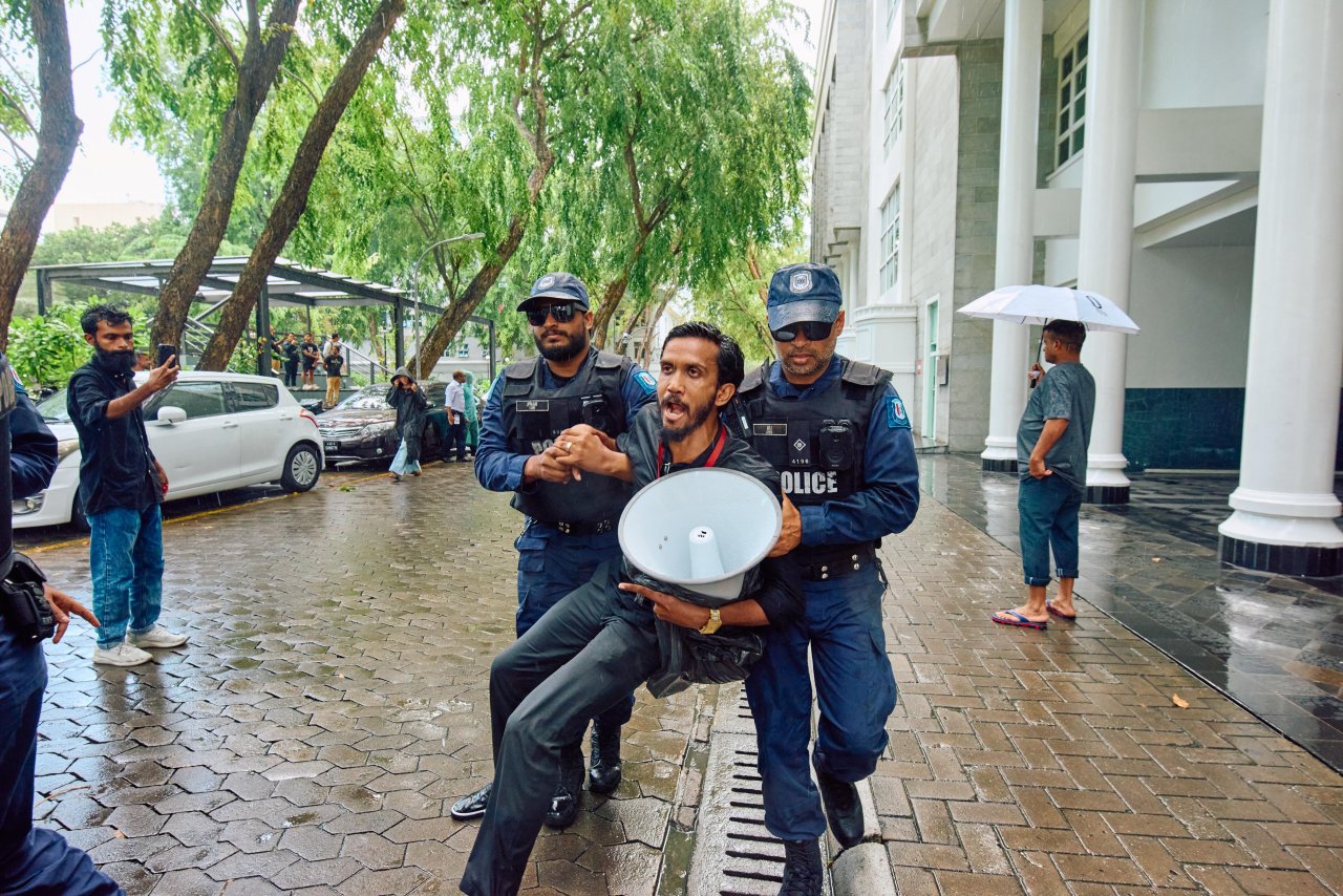 OPINION: Sarukaaru thakun noosverin dheke biru gannanee keevve?