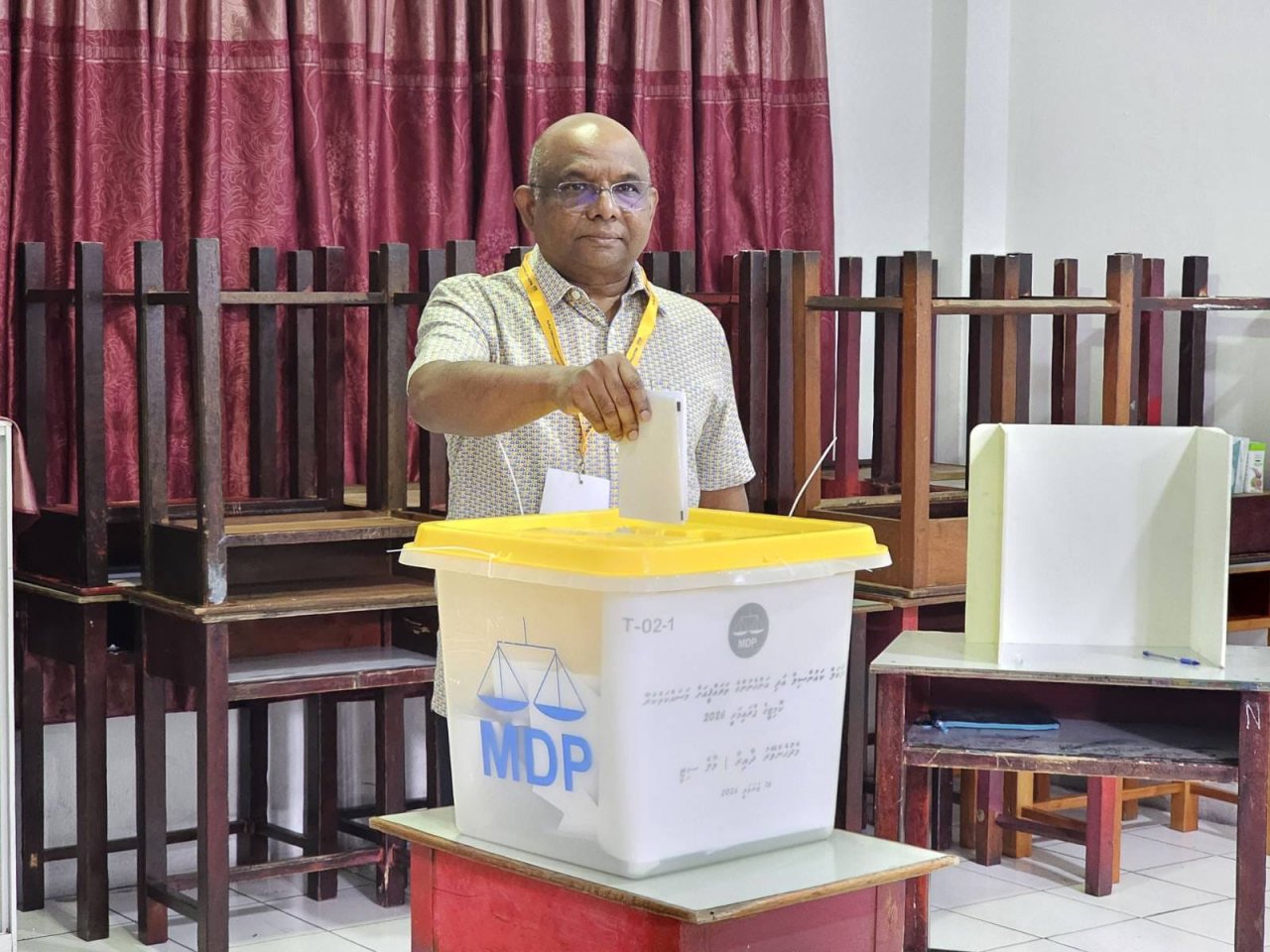 އެމްޑީޕީގެ ޕްރައިމަރީގައި ވޯޓުލުން