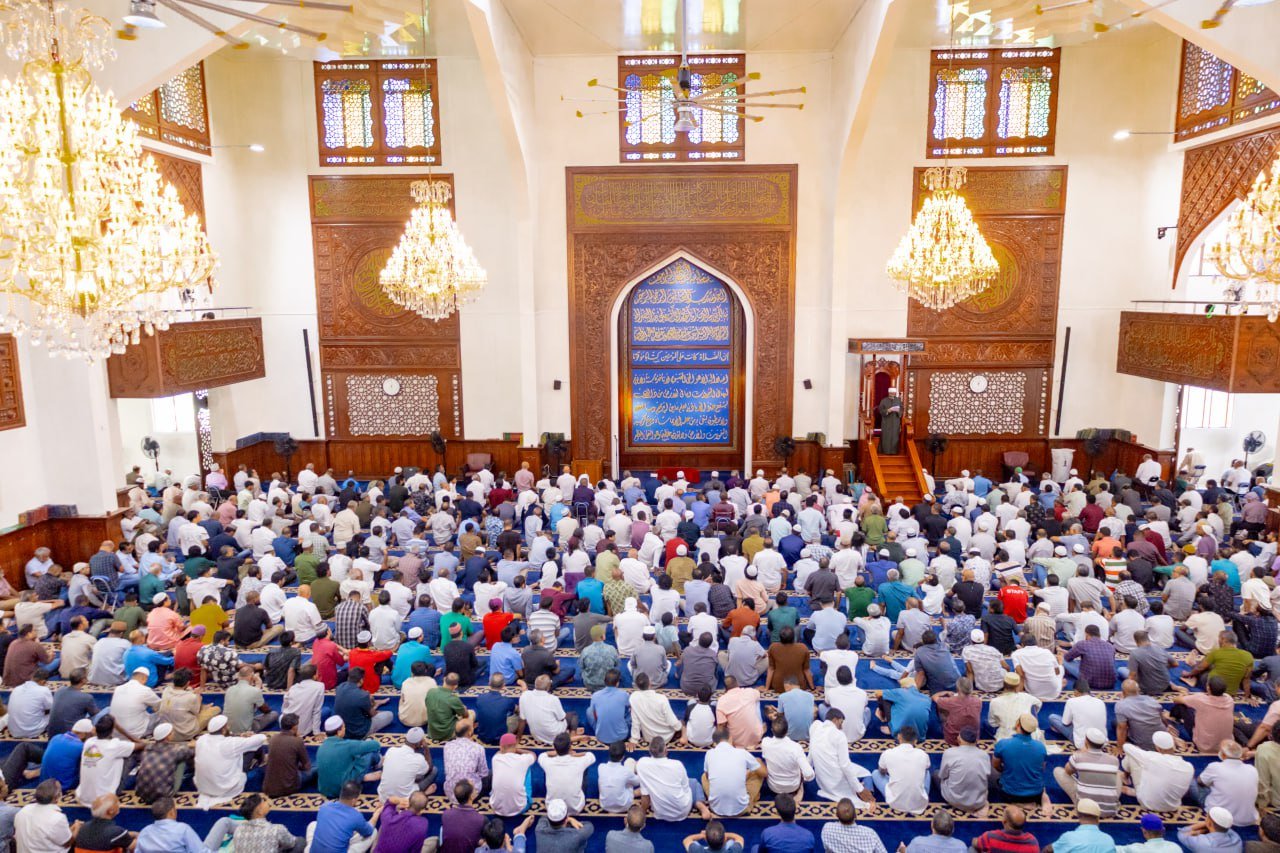 ރޯދަމަހުގެ ފުރަތަމަ ހުކުރު ނަމާދު އިސްްލާމީ މަރުކަޒުން