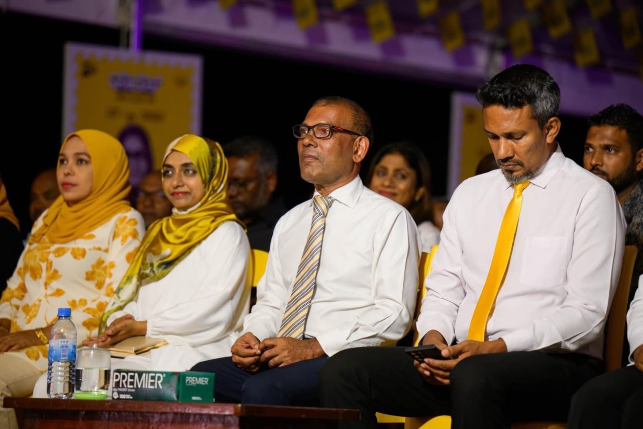 ރައީސް ނަޝީދު ކެމްޕޭނަށް ފުވައްމުލަކުގައި