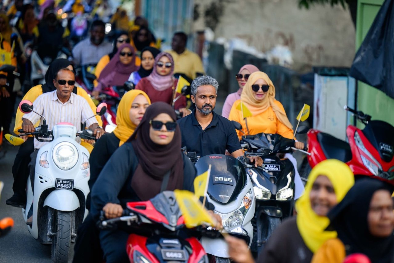 ރައީސް ނަޝީދު ކެމްޕޭނަށް ފުވައްމުލަކުގައި
