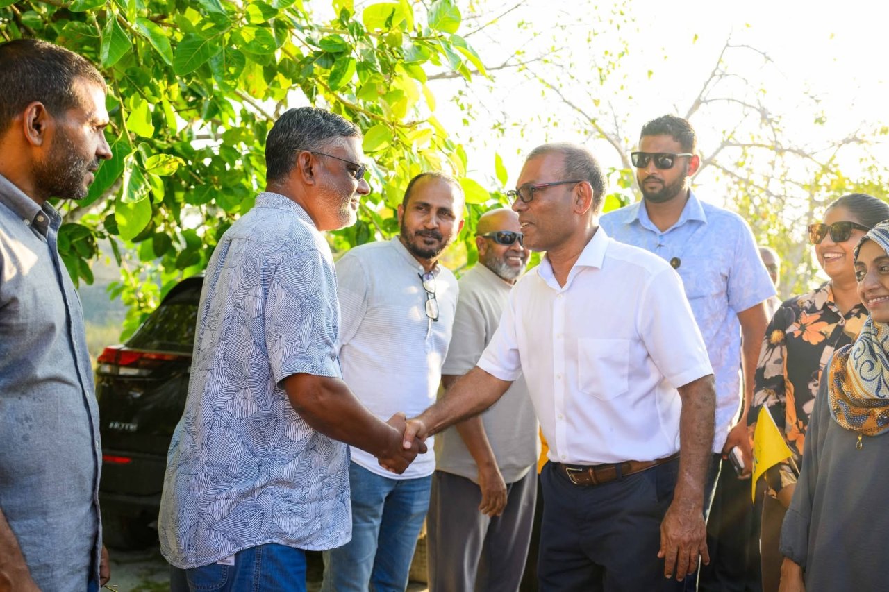 ރައީސް ނަޝީދު ކެމްޕޭނަށް ފުވައްމުލަކުގައި