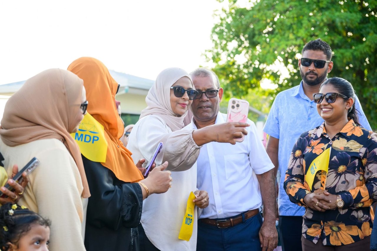 ރައީސް ނަޝީދު ކެމްޕޭނަށް ފުވައްމުލަކުގައި