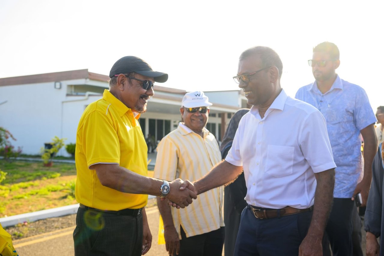 ރައީސް ނަޝީދު ކެމްޕޭނަށް ފުވައްމުލަކުގައި