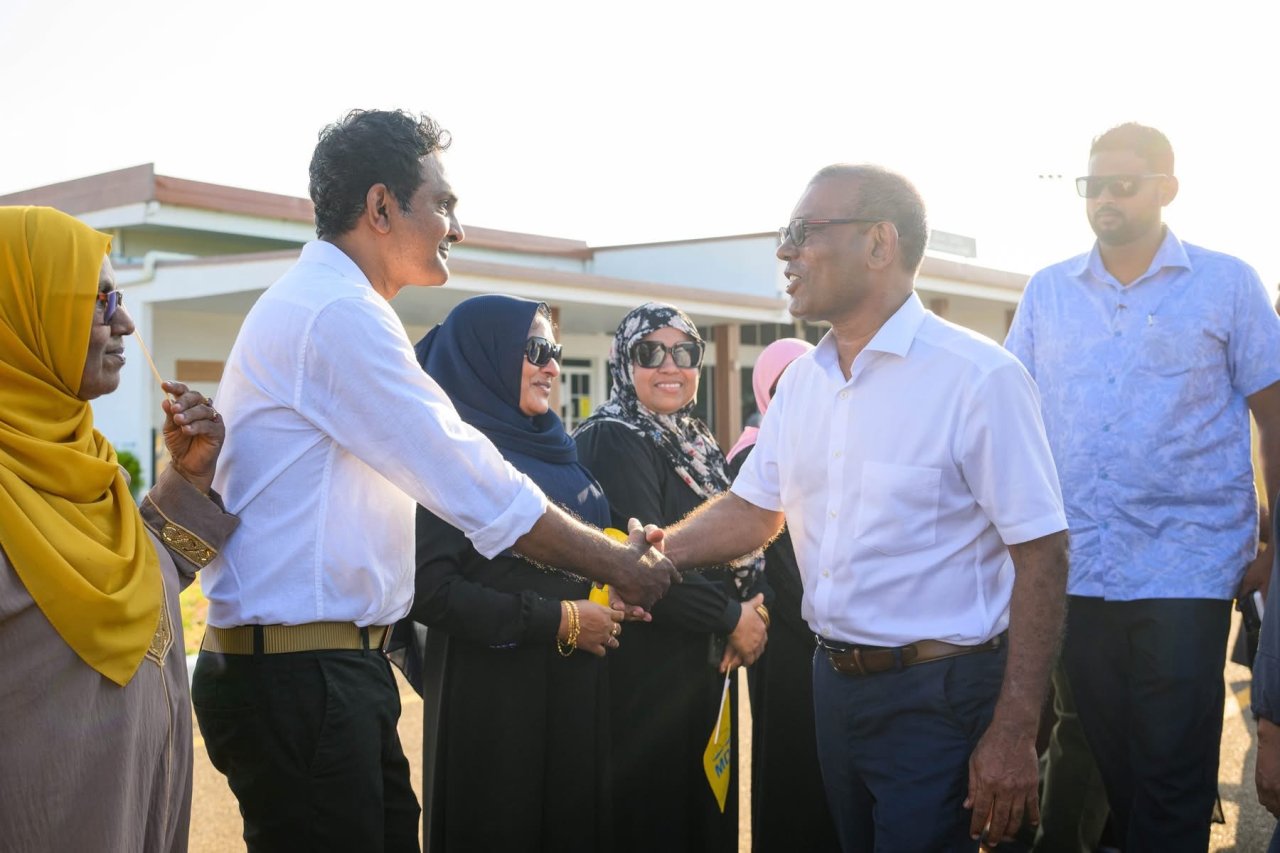 ރައީސް ނަޝީދު ކެމްޕޭނަށް ފުވައްމުލަކުގައި